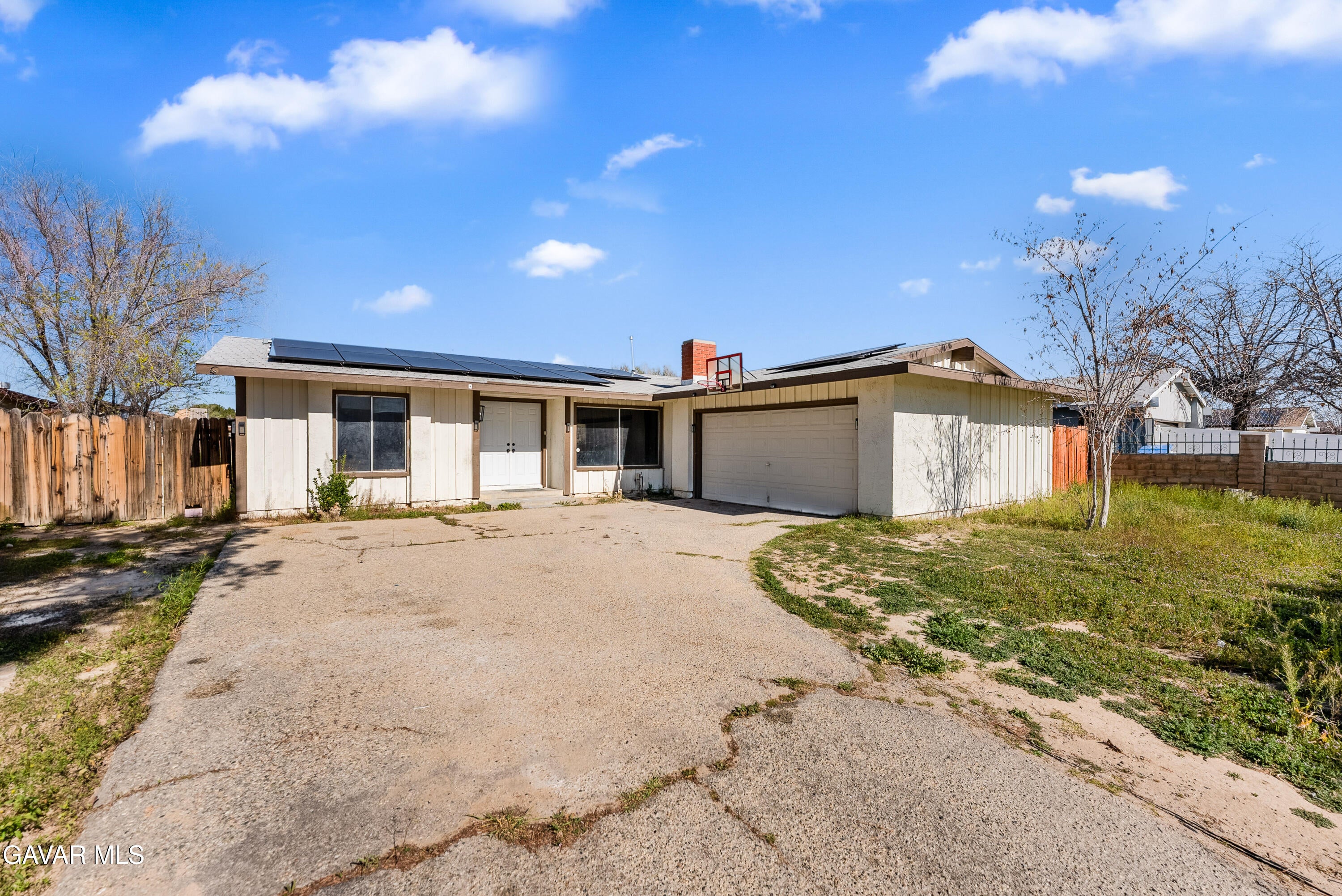 21449 Applewood Drive — photo