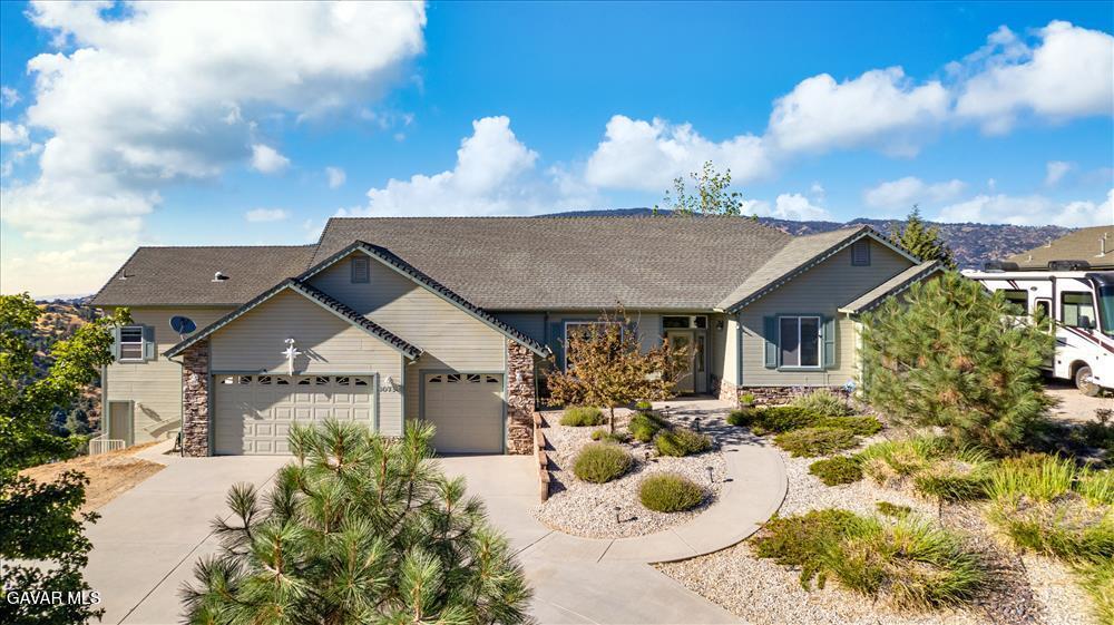 30730 Fox Ridge Court — photo