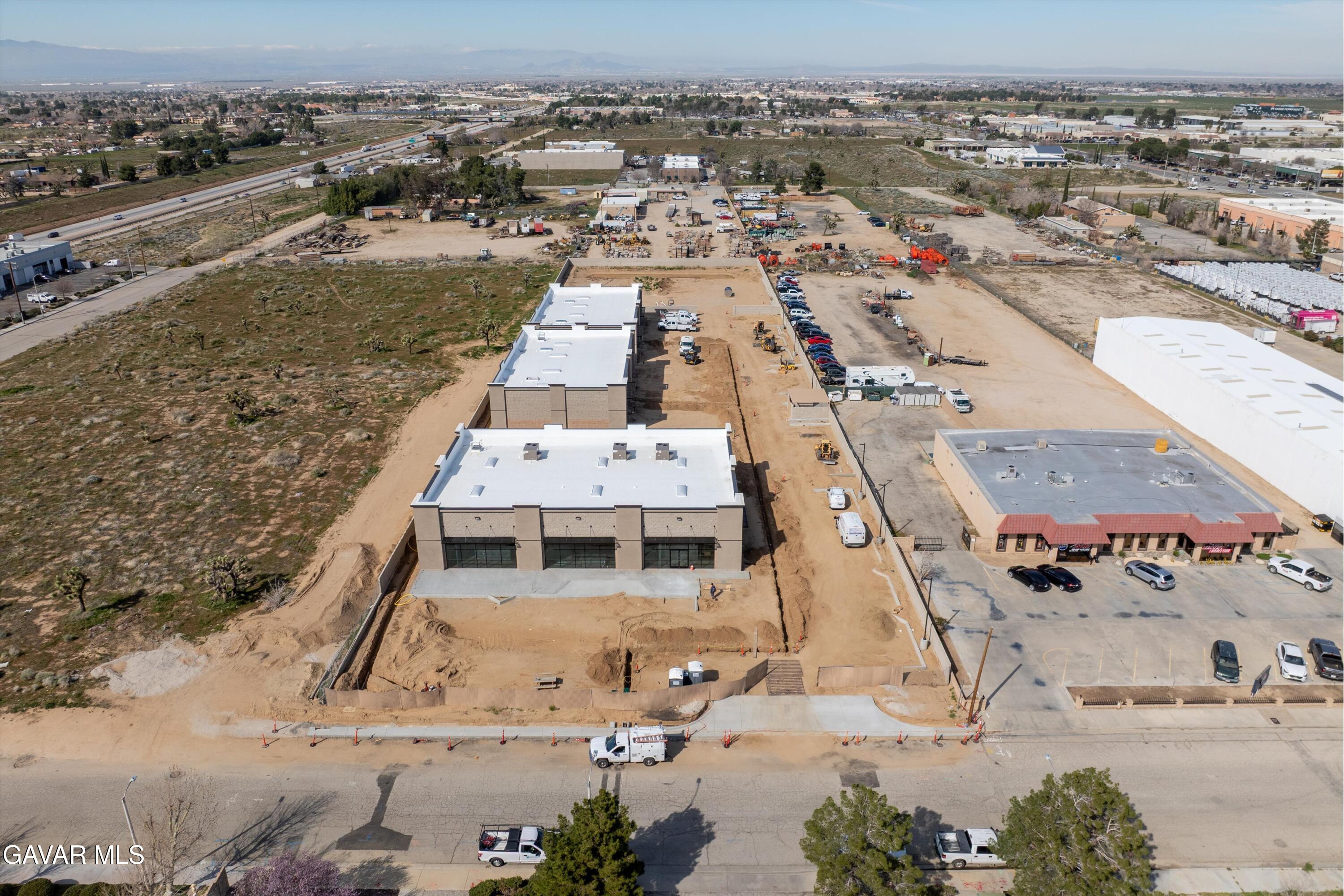 1133 W Ave L12 B-C — photo