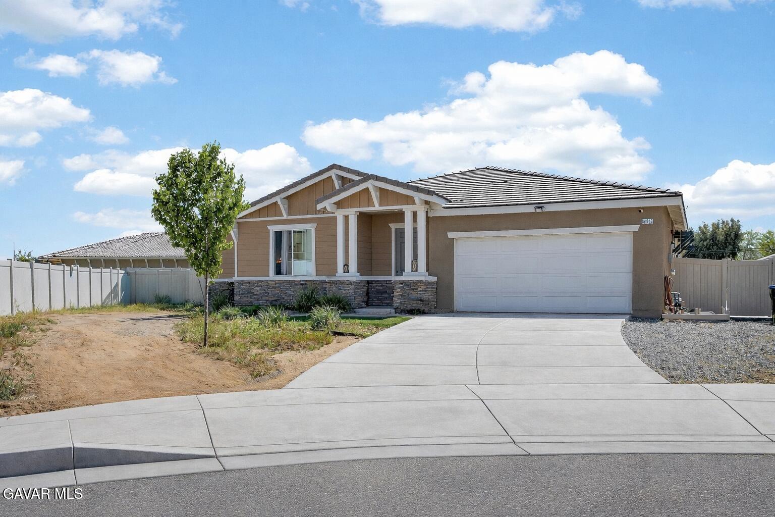 38018 Periwinkle Place — photo