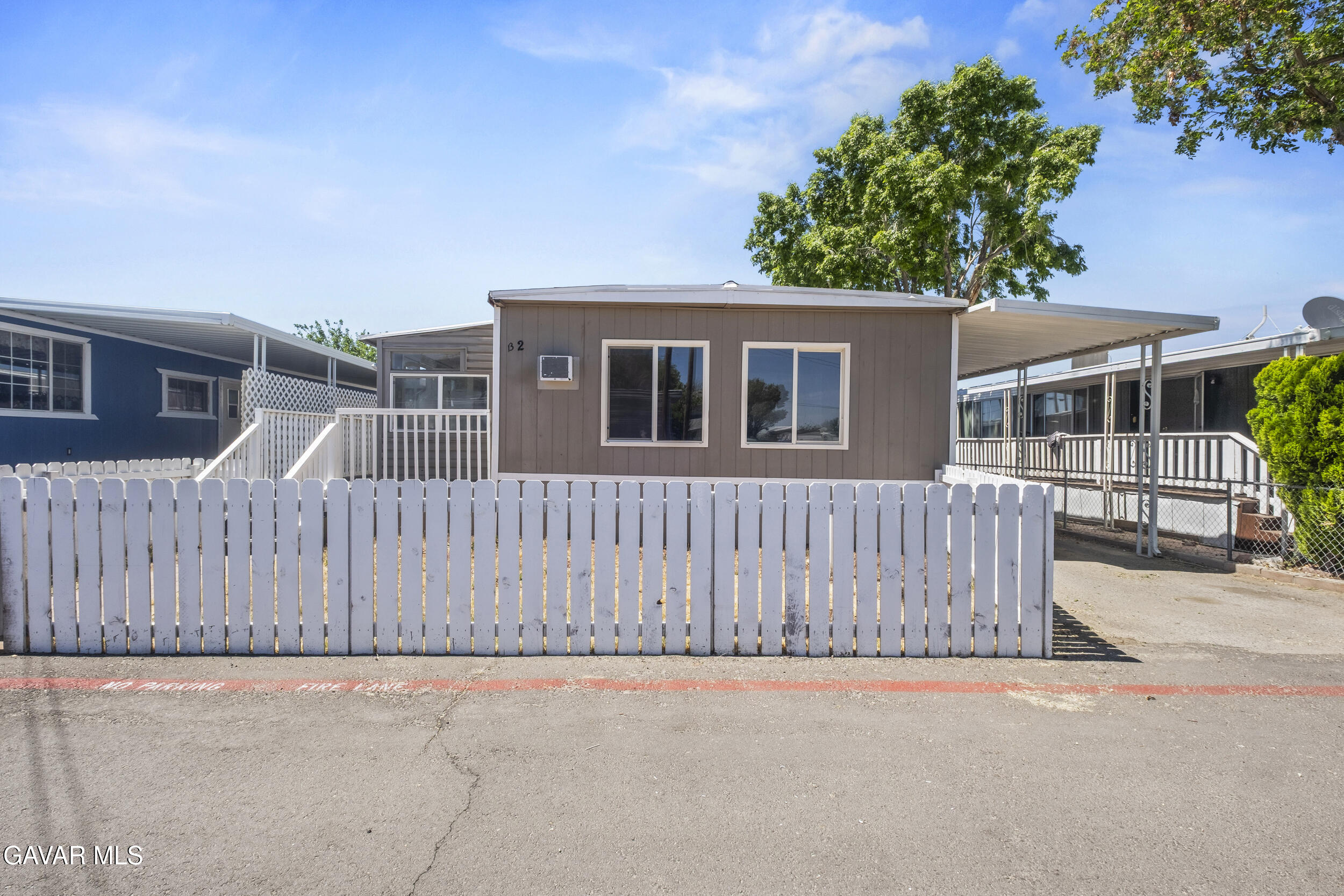 3157 E Avenue I B2 — photo