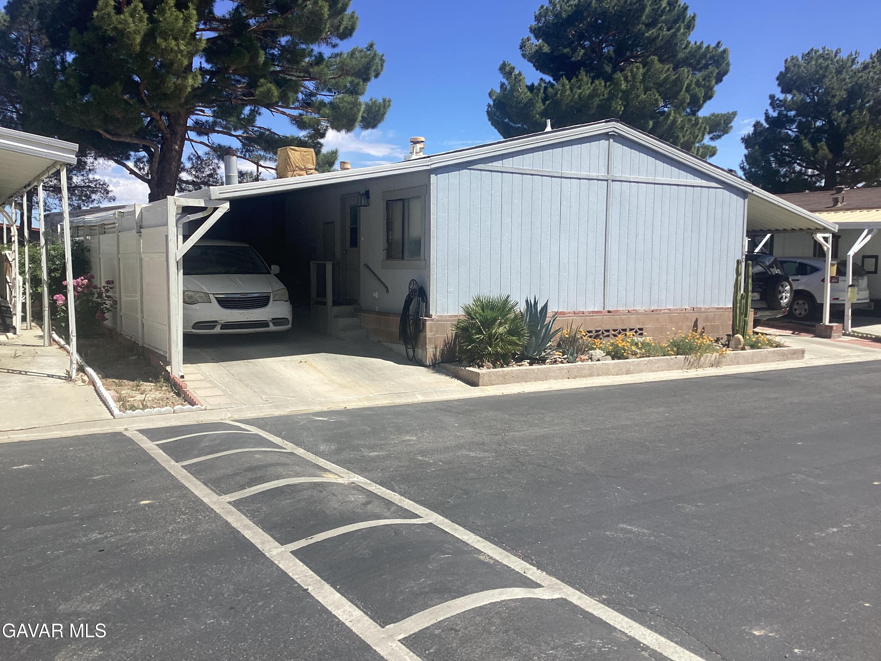 48303 W 20th Street Spc 160 — photo