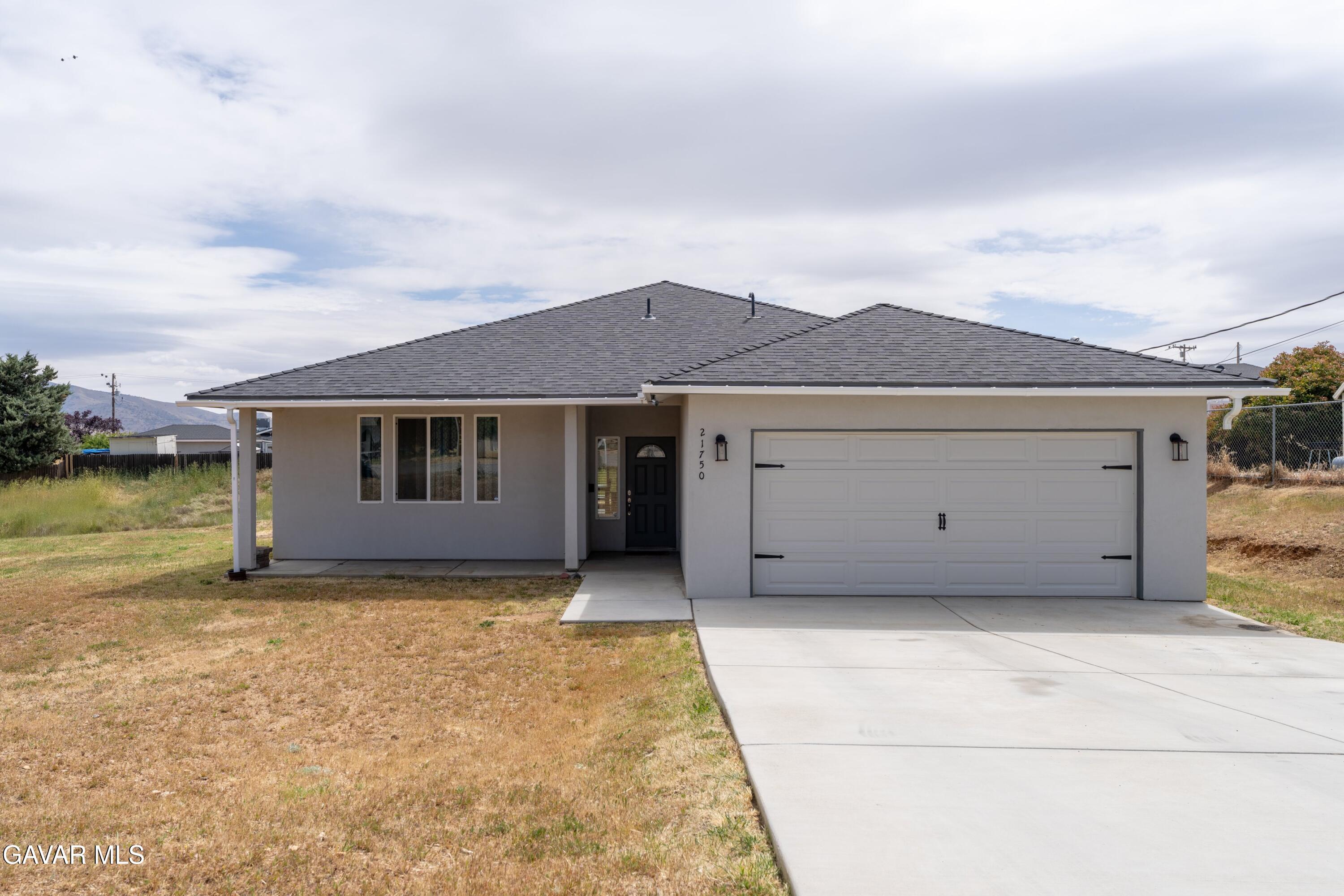 21750 Ripple Lane, Tehachapi, CA 93561 — photo 2