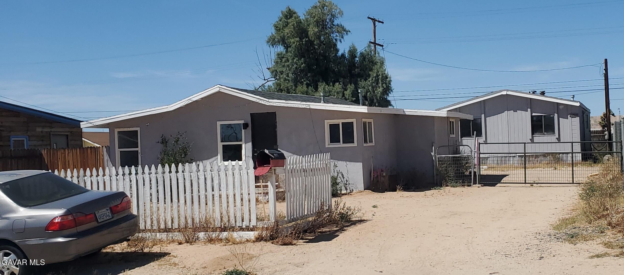 26853 Anderson Street — photo