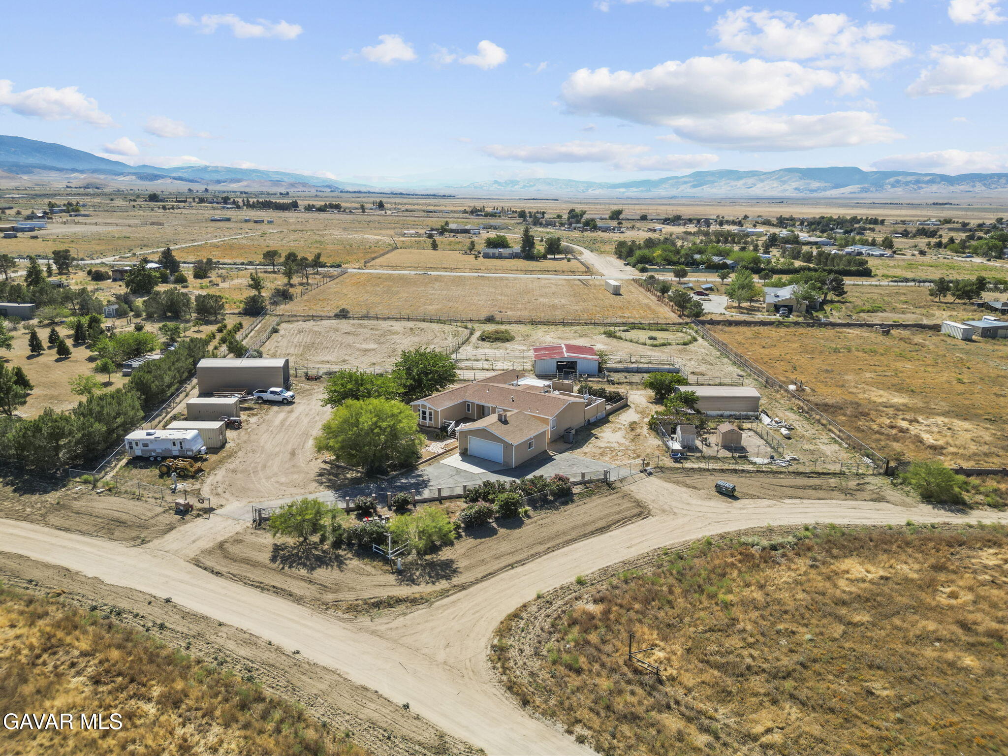 25407 Eaglefall Avenue, Lancaster, CA 93536 — photo 2