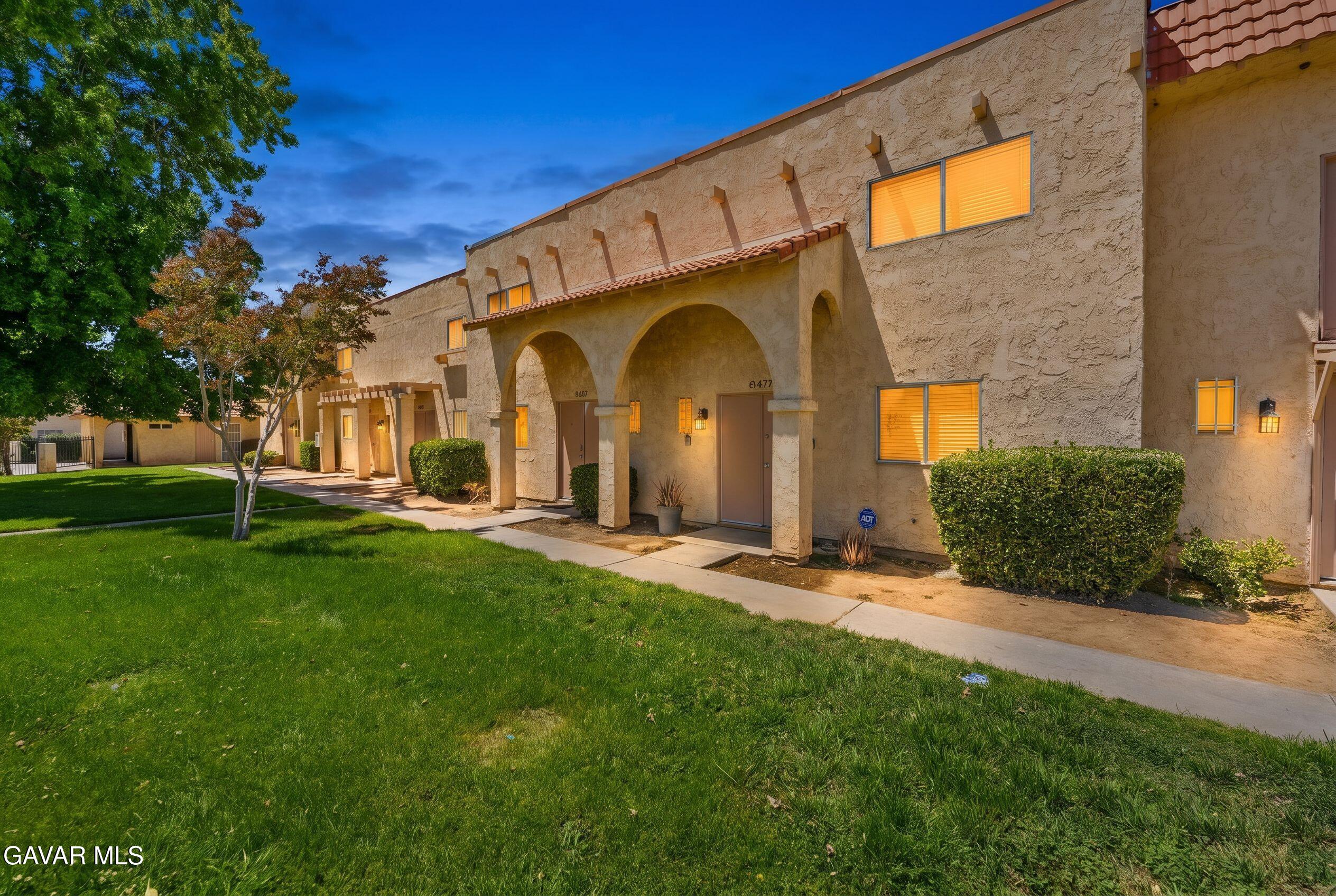 43629 Stanridge Avenue — photo