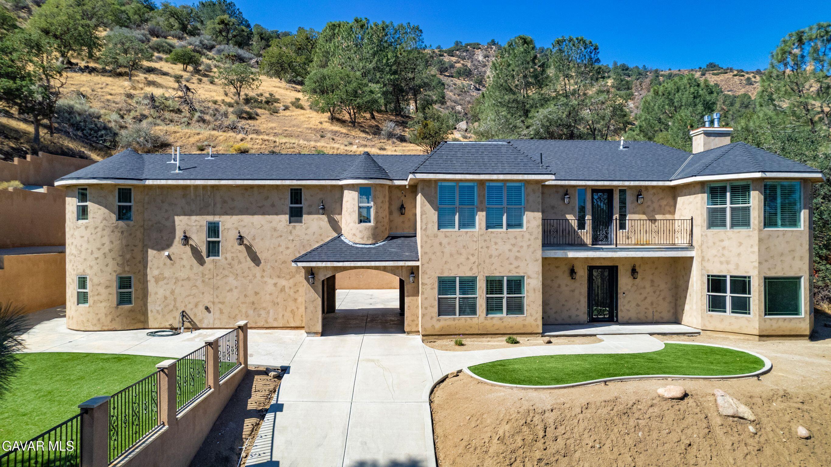 21824 Sunnybrook Drive — photo