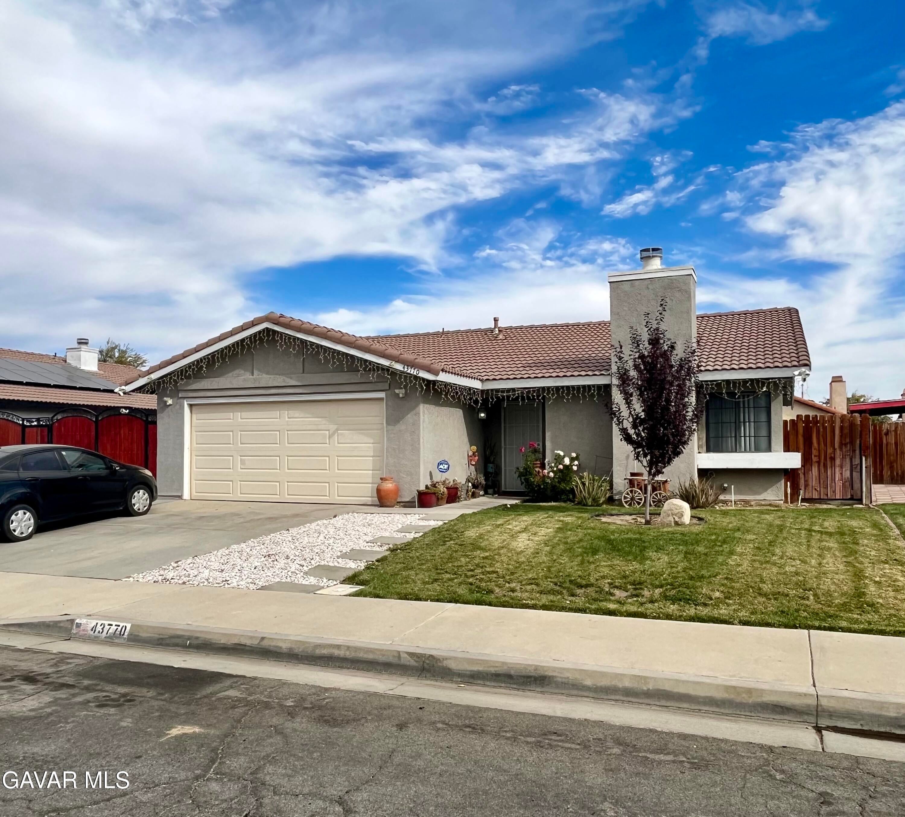 43770 Santa Rosa Circle — photo