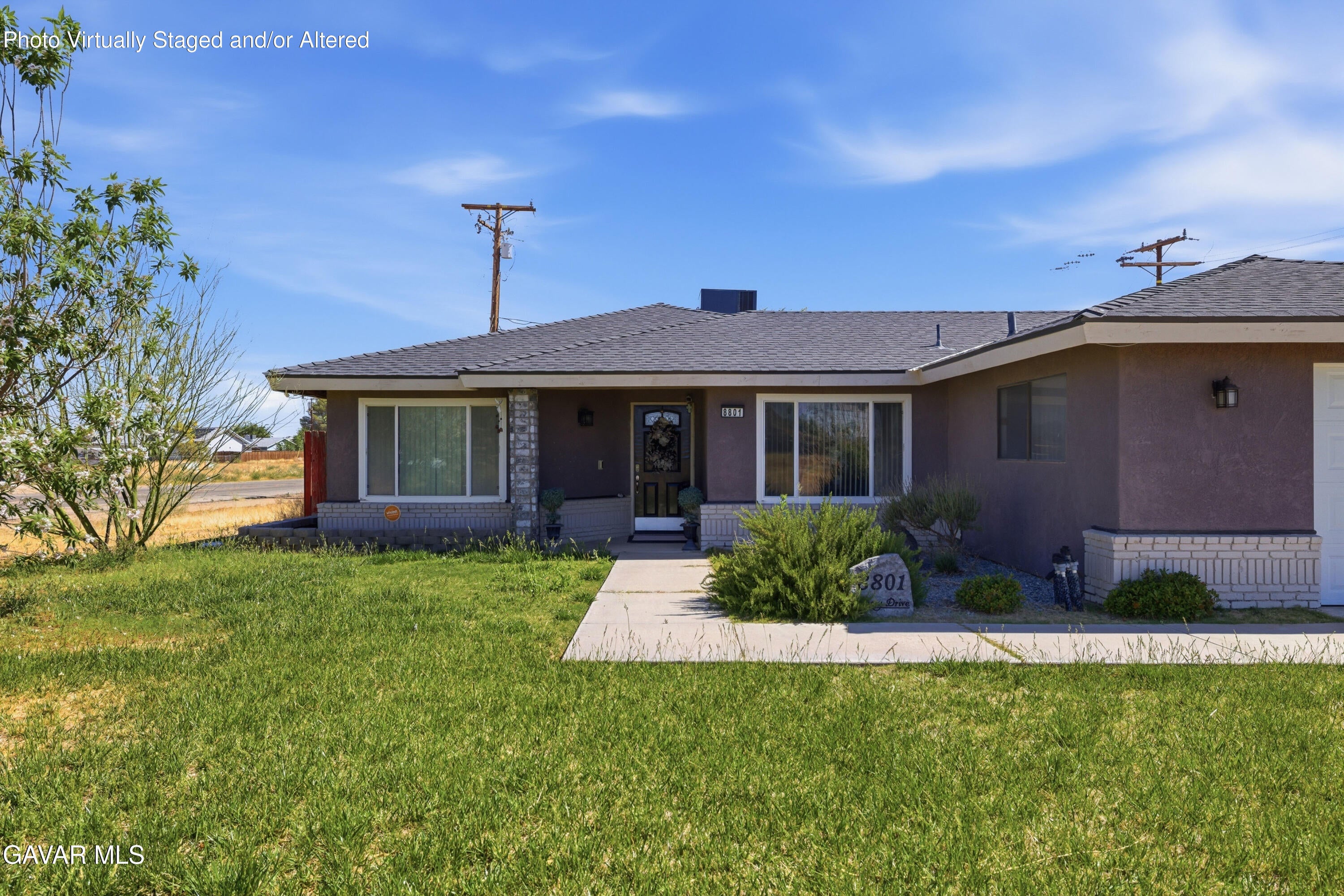 8801 Hickory Drive — photo