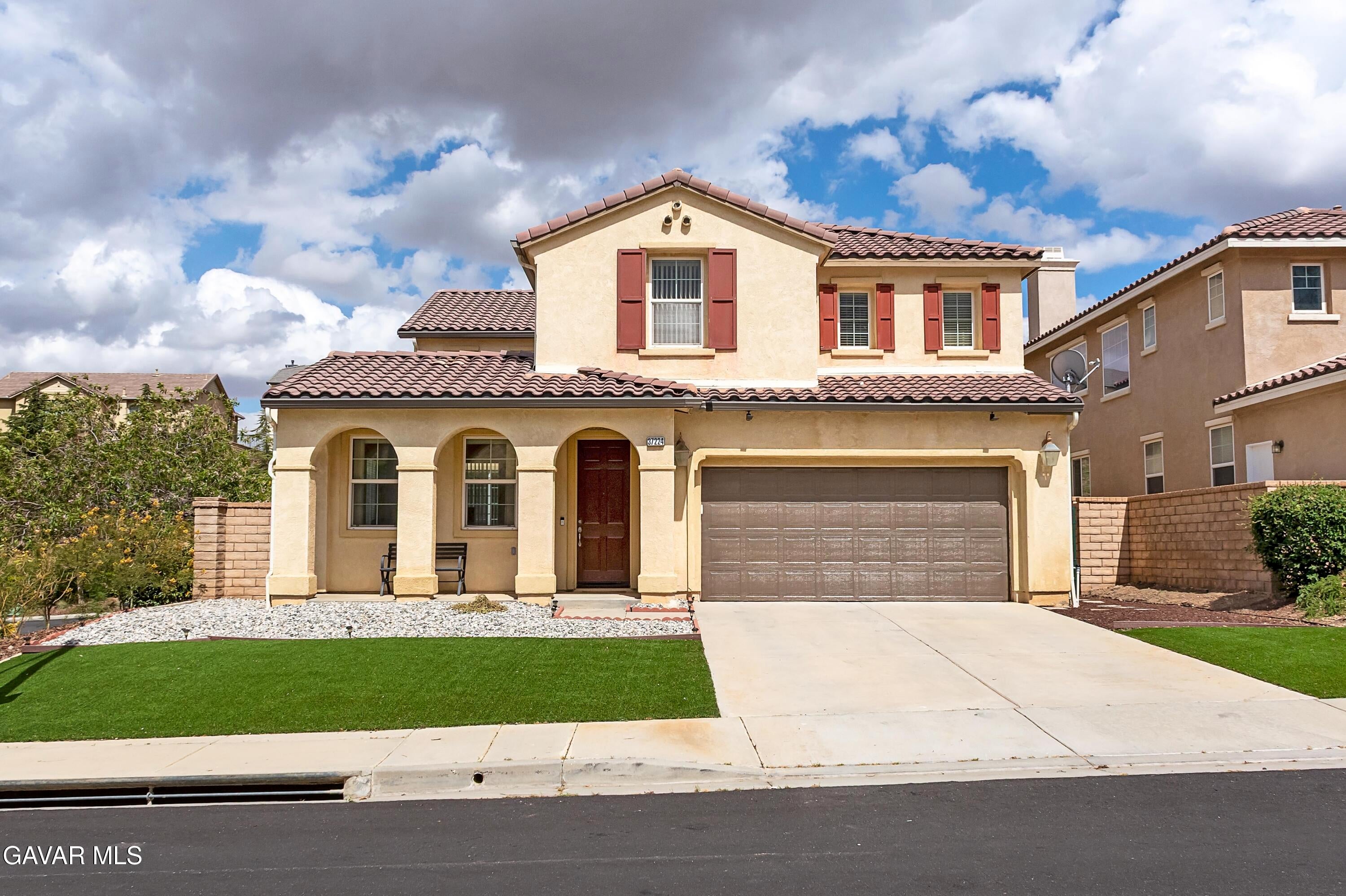37224 Pergola — photo