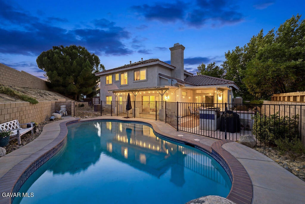 40410 Casa Court — photo