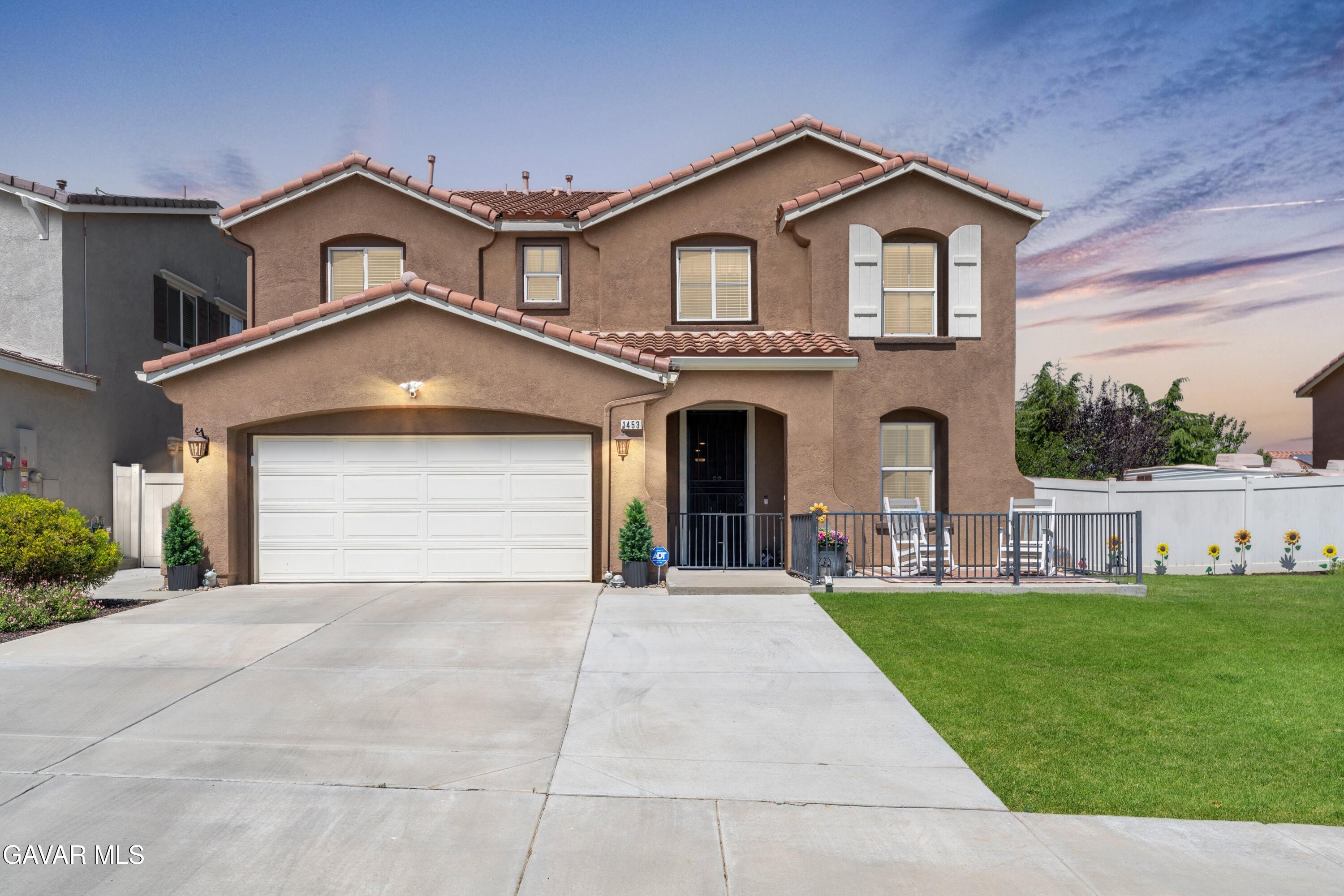1453 Ponderosa Drive — photo