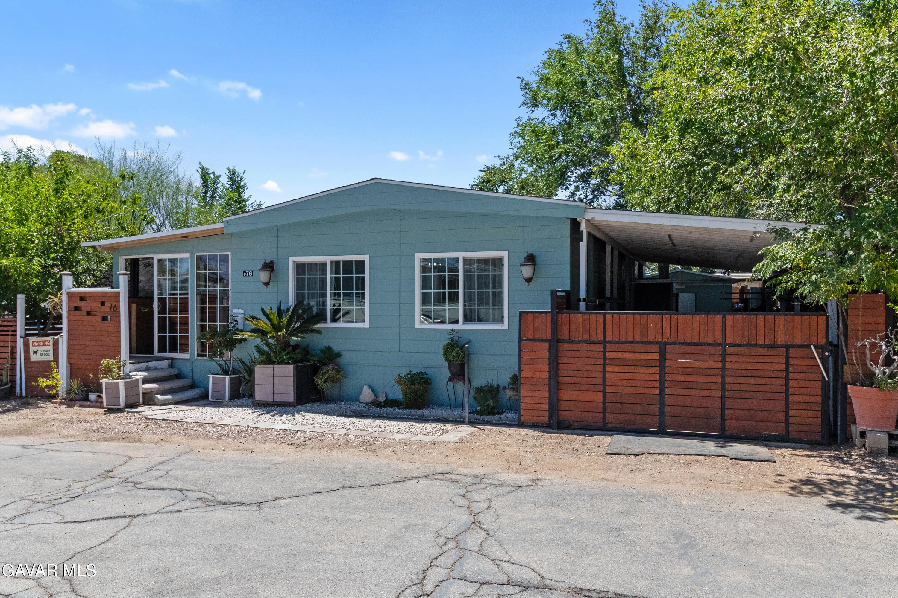 1258 W Rosamond Boulevard Spc 76 — photo
