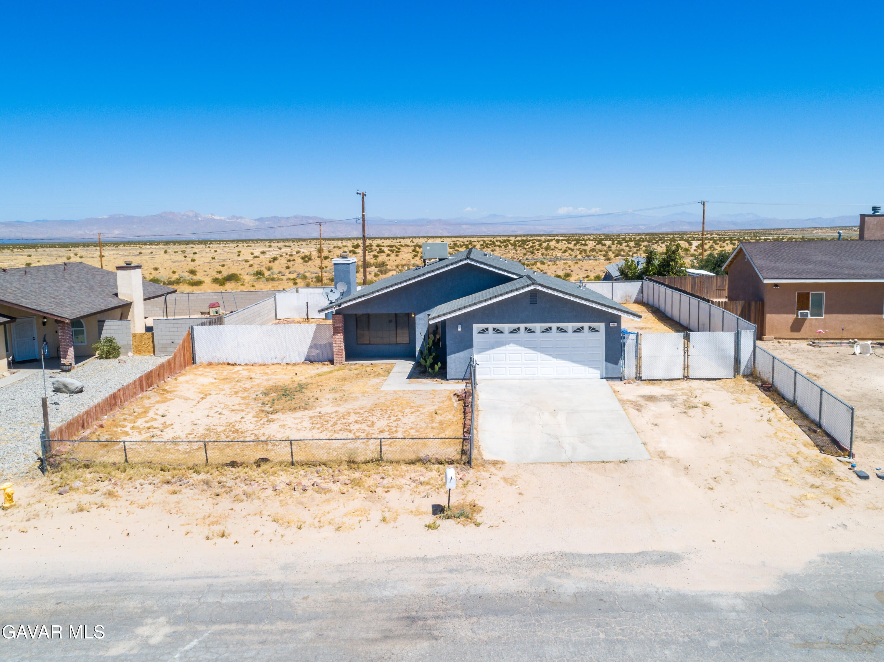10611 N Garibaldi Dr Drive — photo