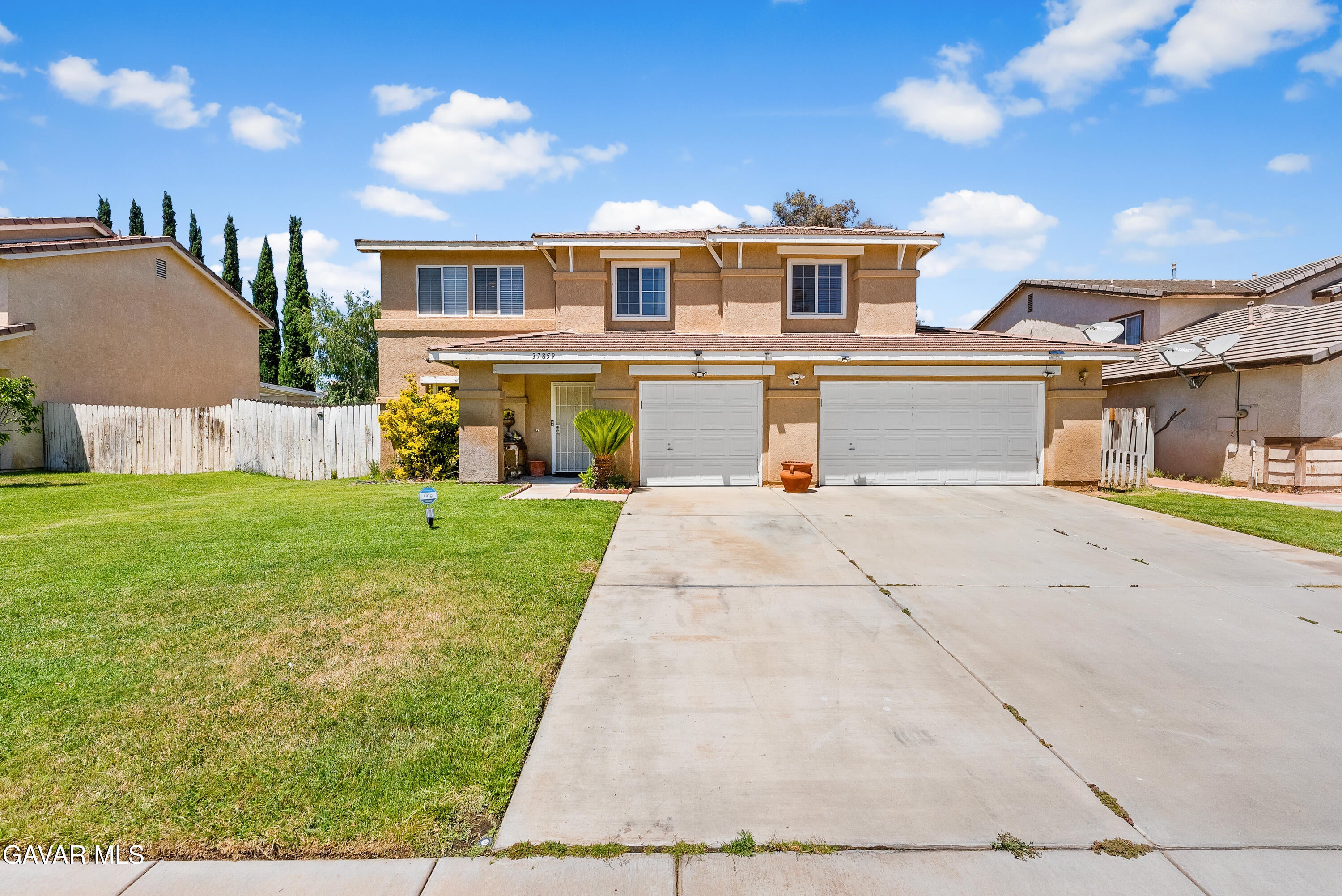 37859 Tamara Place — photo