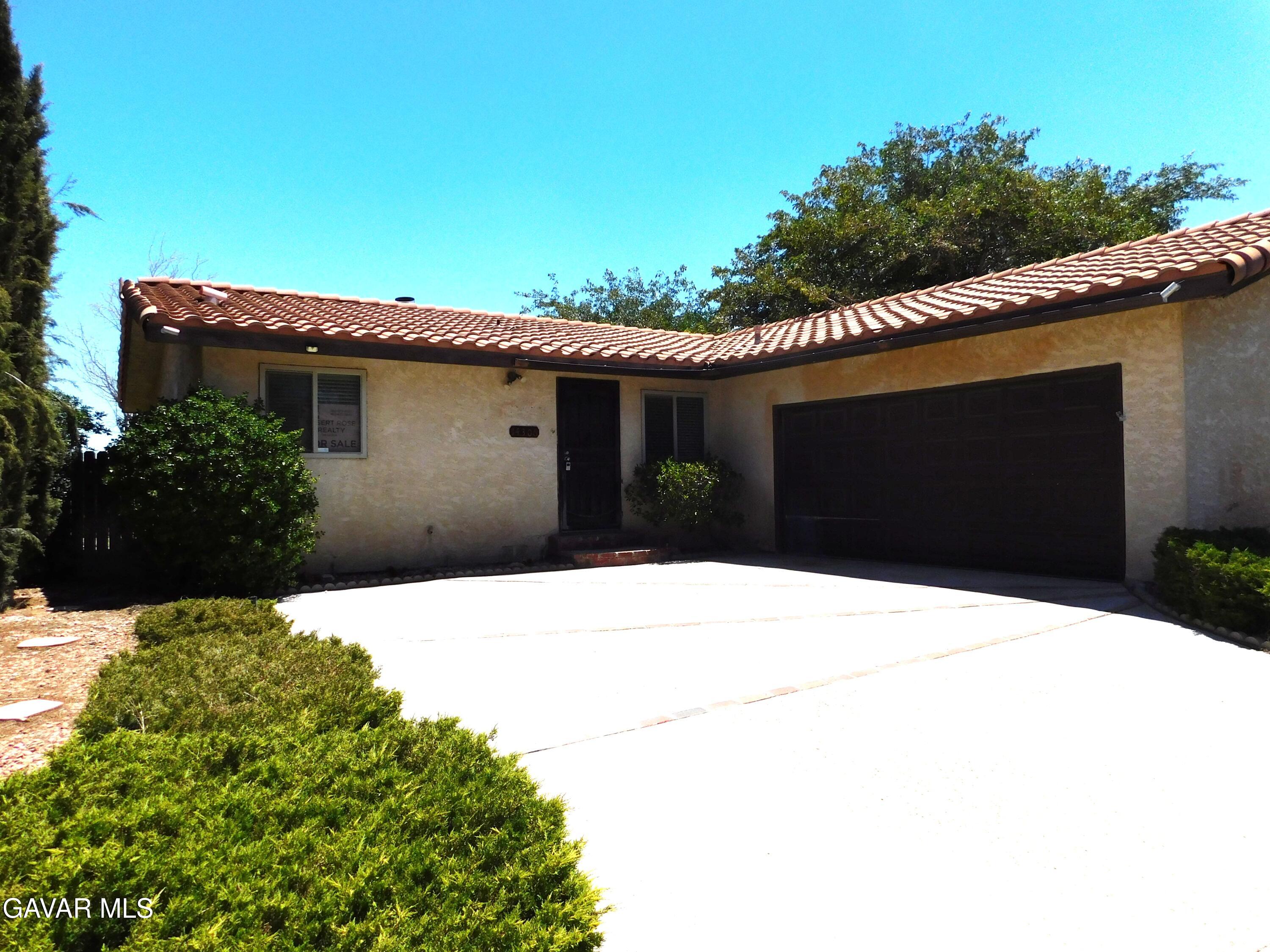 14306 Dover Drive — photo