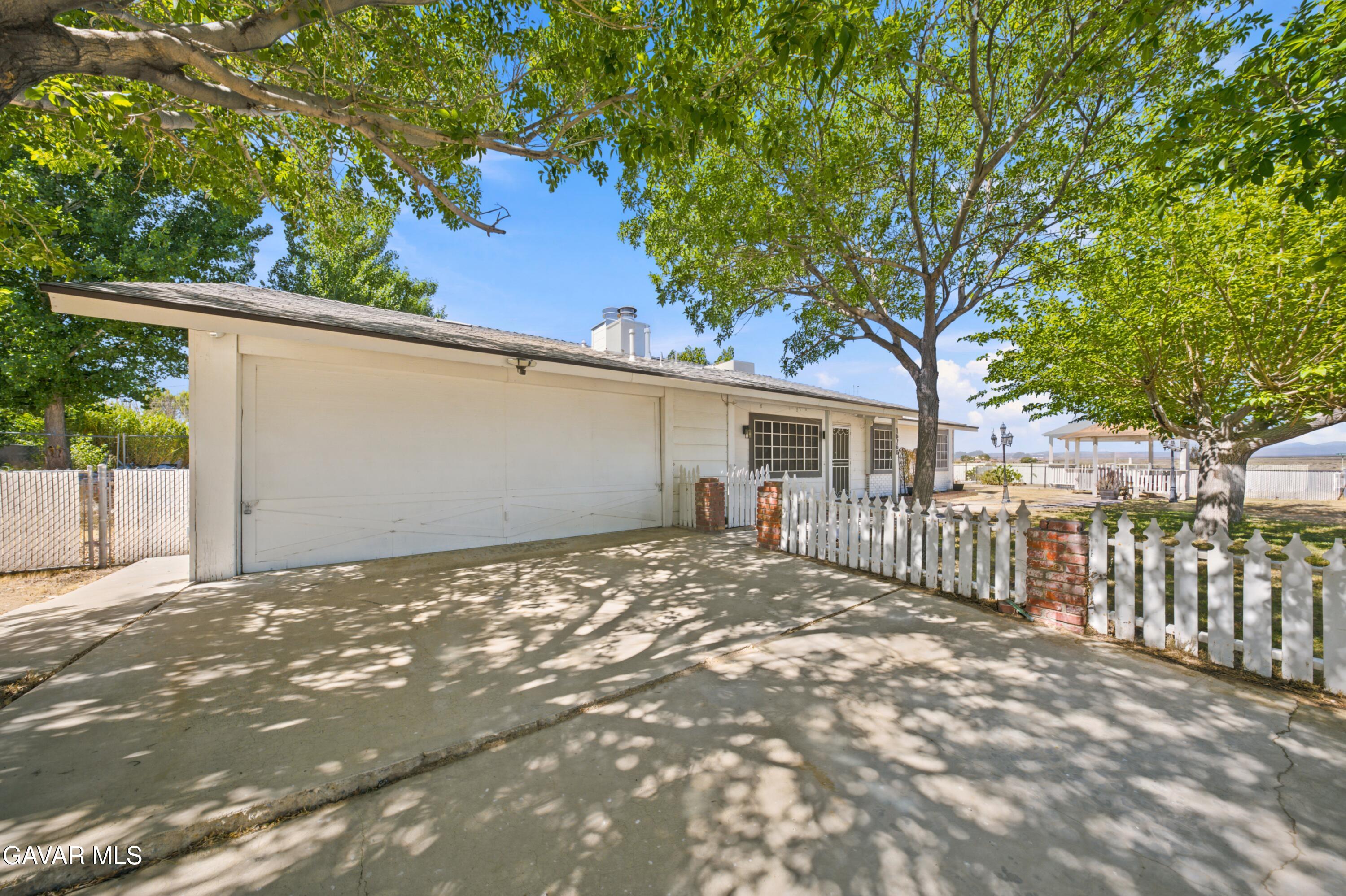 16768 Monterey Avenue — photo