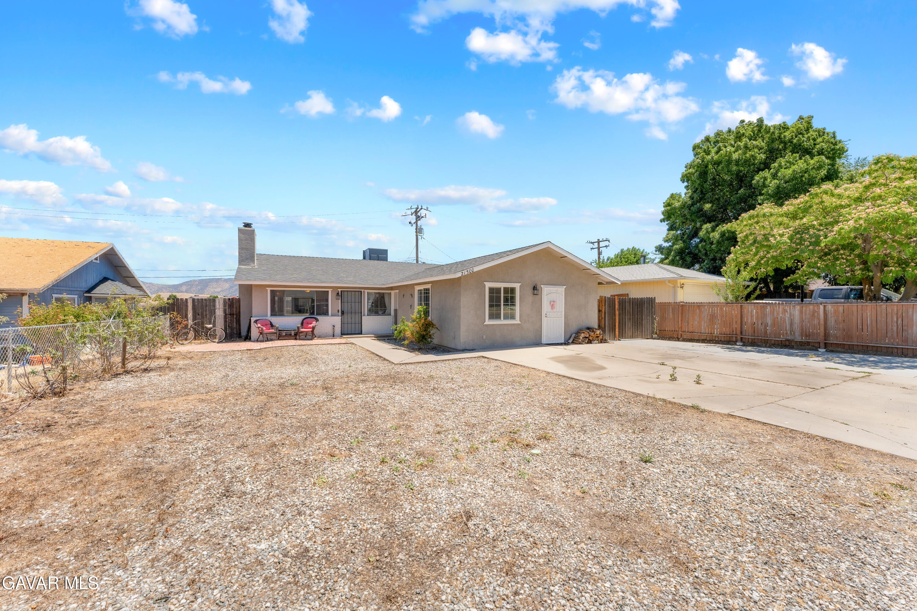 21500 Circle Drive — photo