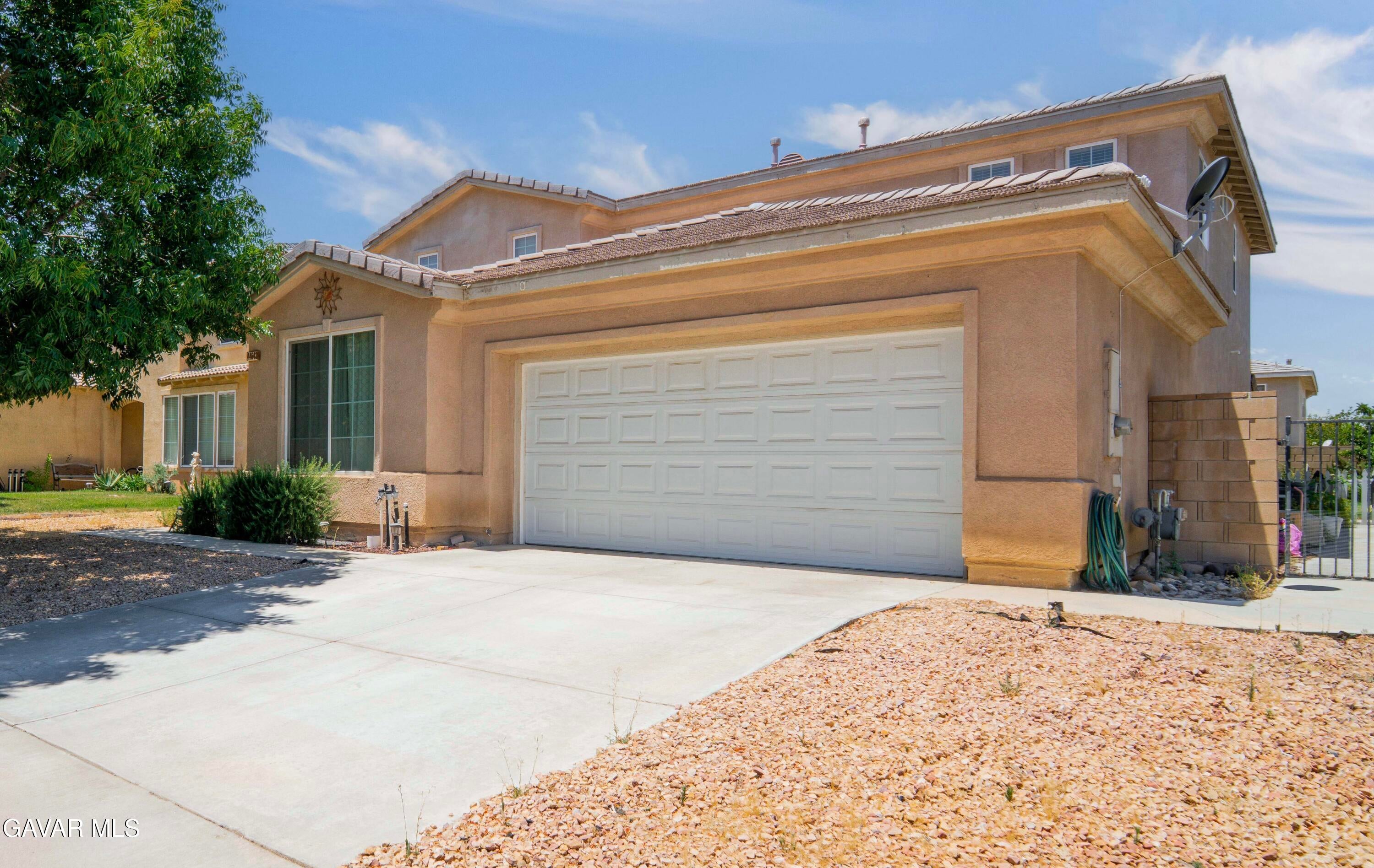 44643 Leslie Court — photo