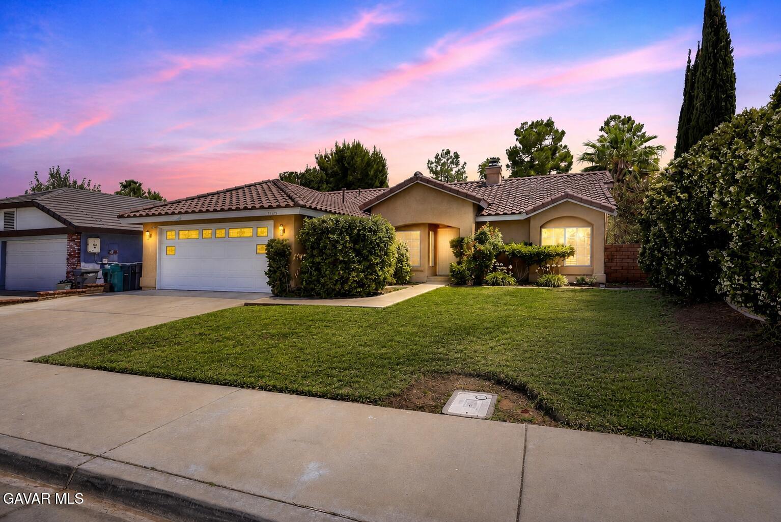 3202 Angeleno Place — photo