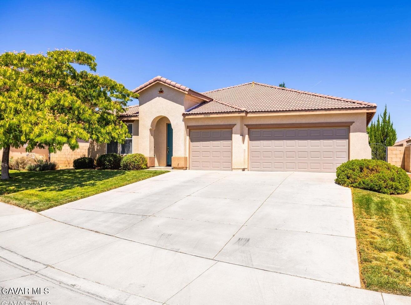 39939 Borica Court — photo