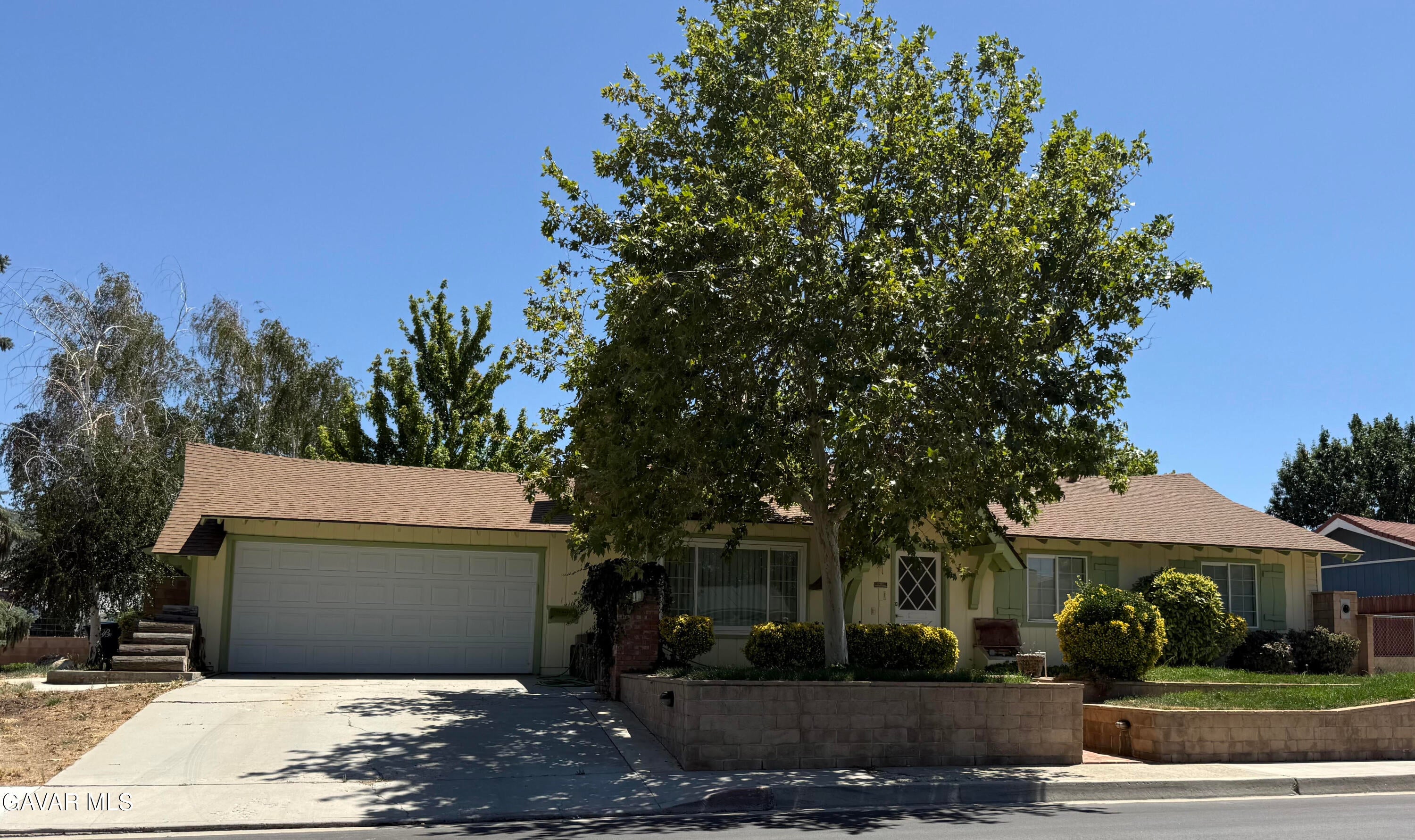 414 Brentwood Drive — photo