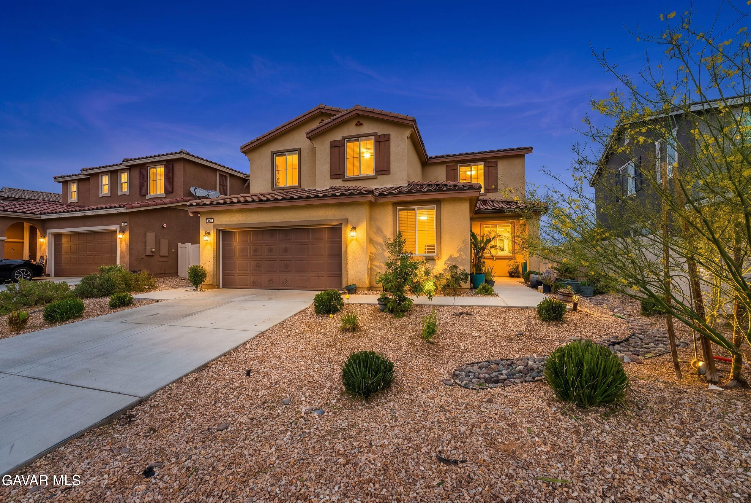2821 Bracken Way — photo