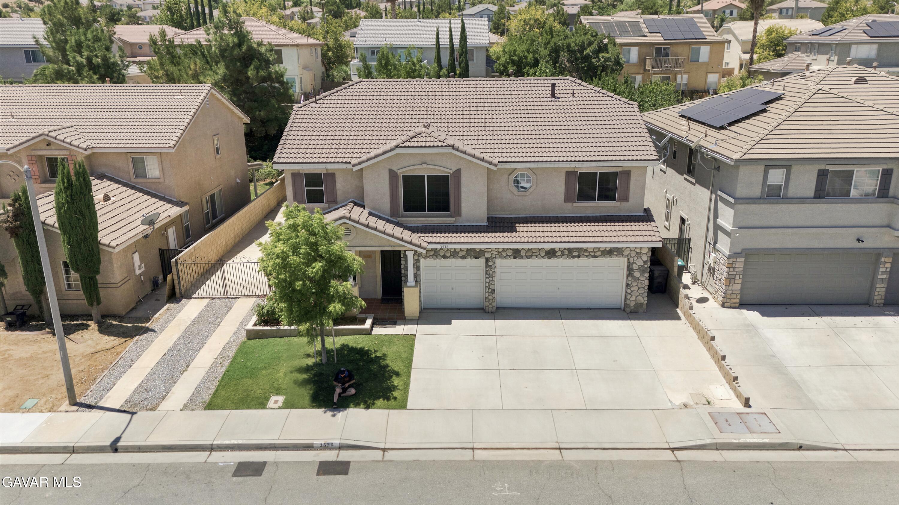 3536 Parkmeadow Court — photo