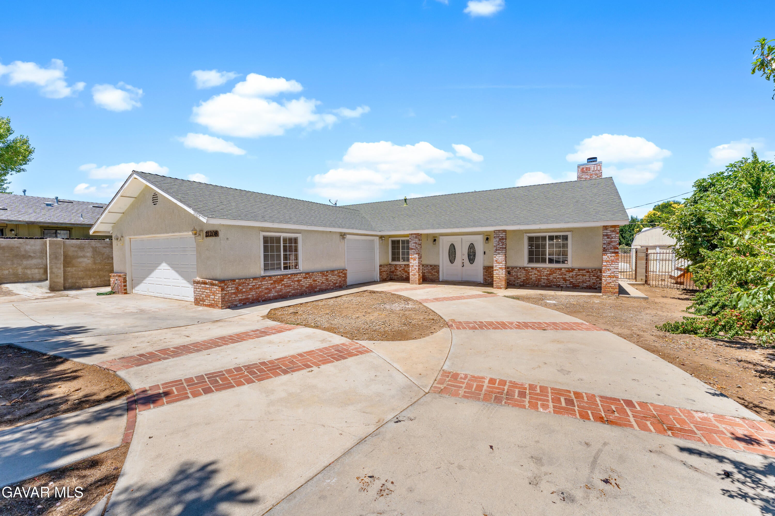 21208 Madre Street — photo
