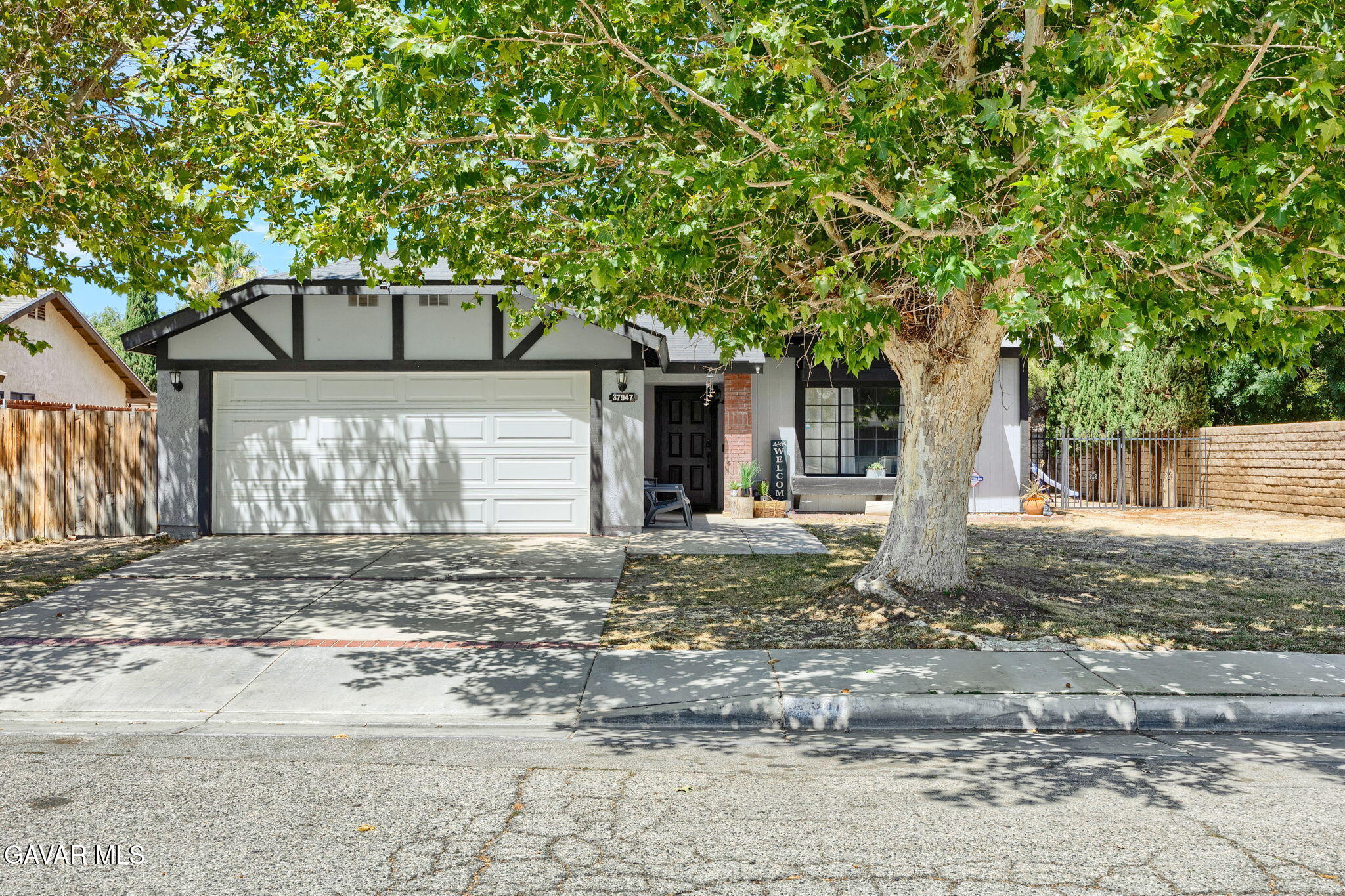 37947 Janus Drive — photo