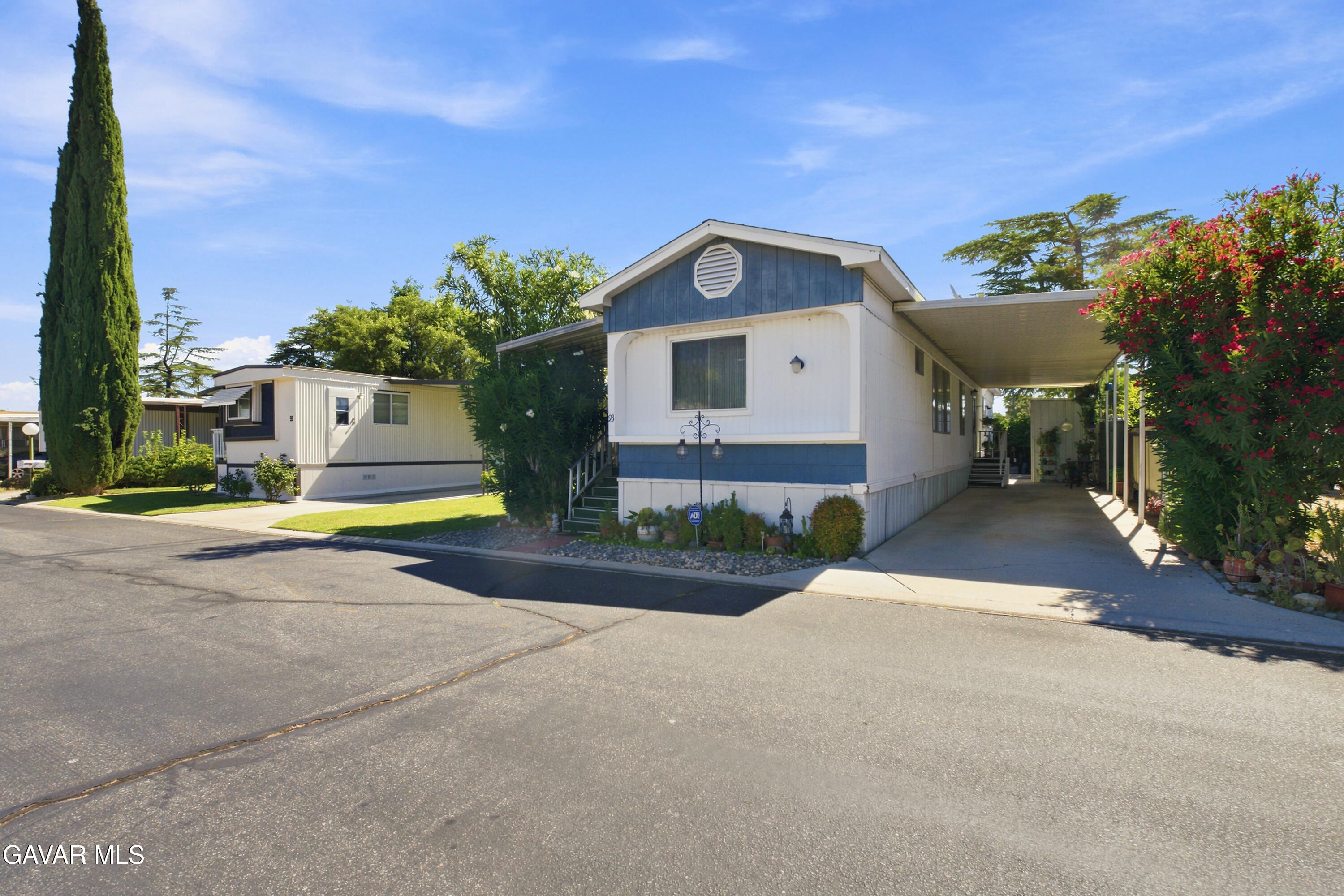 4444 E Avenue R 93 — photo