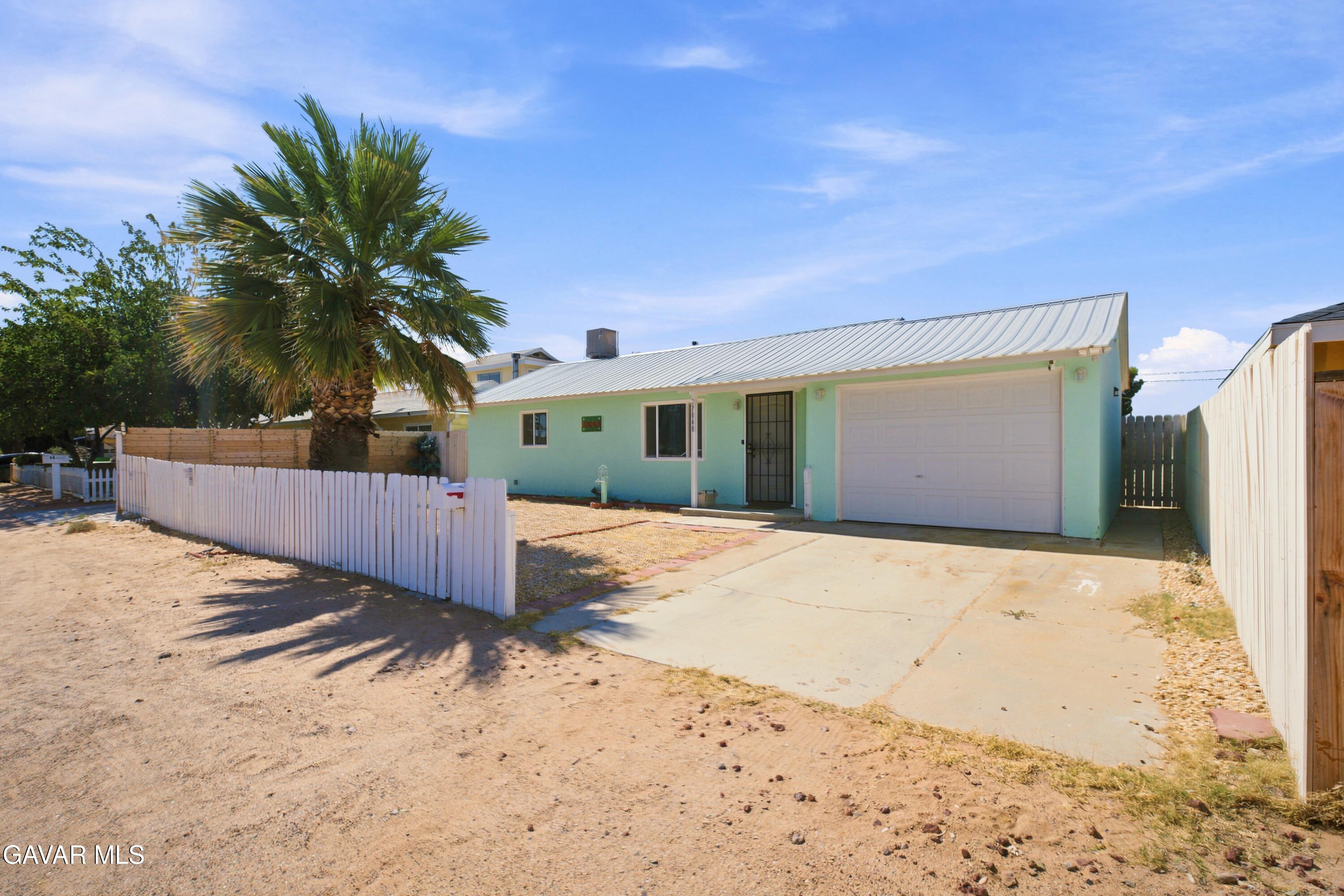 27048 Cote Street — photo