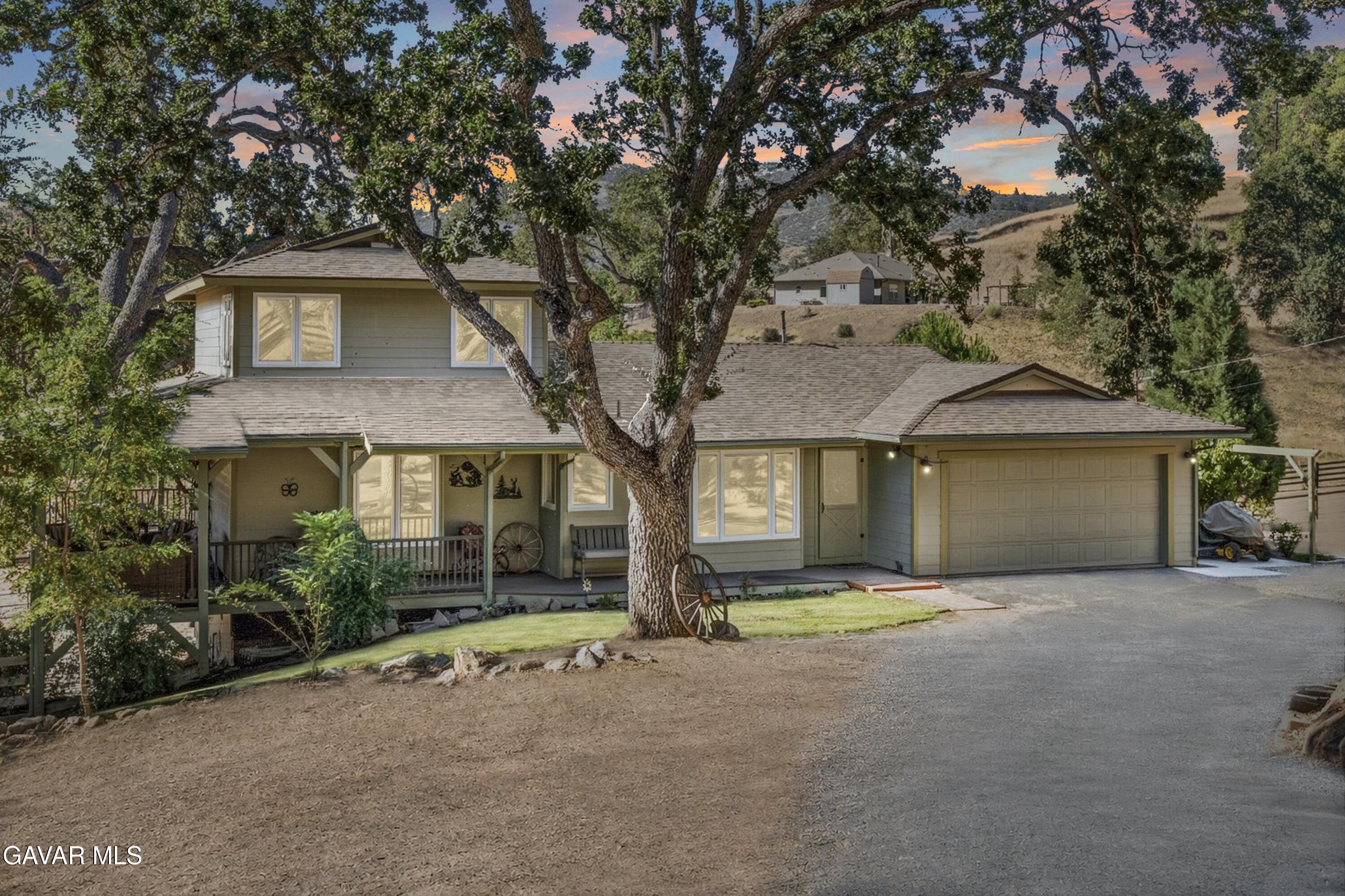 23860 Parke Court — photo