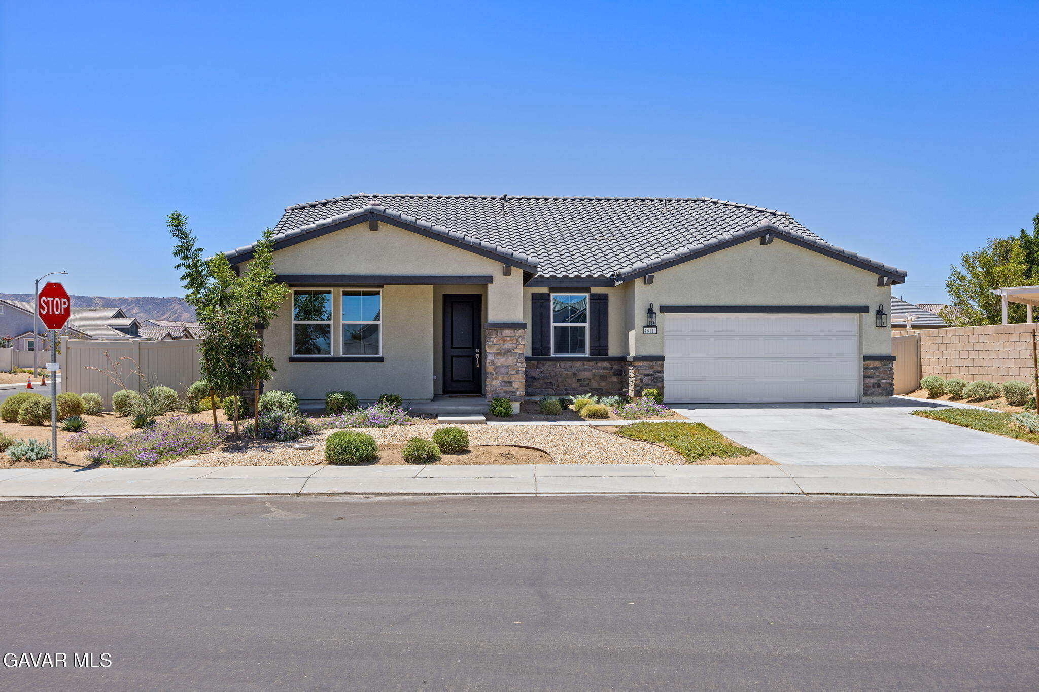 45111 Westview Dr — photo