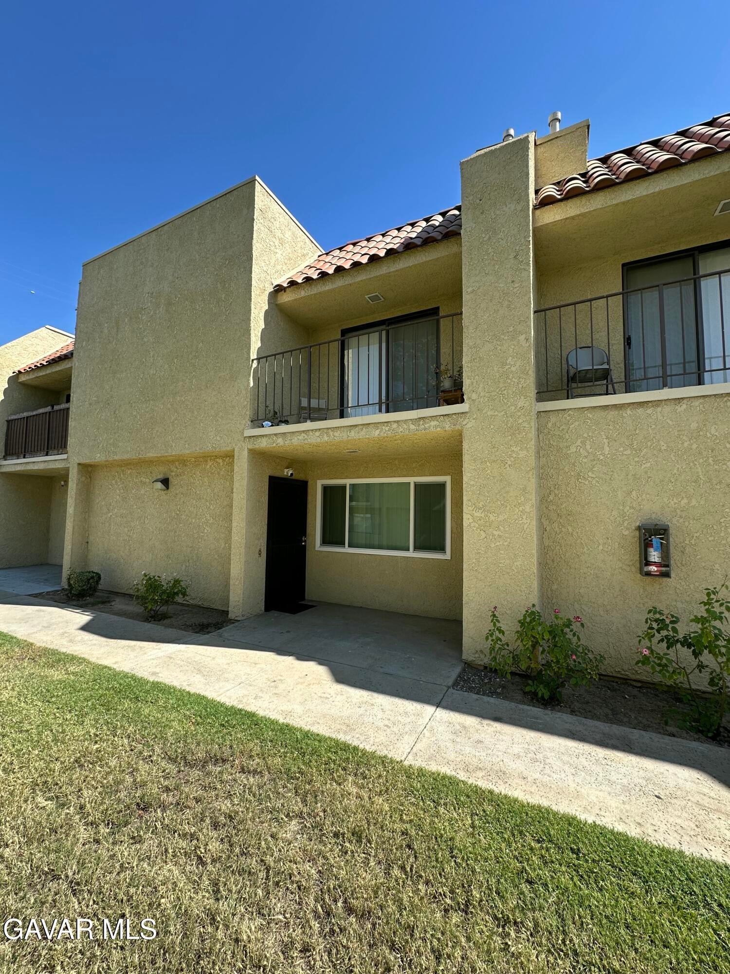 44200 Kingtree Avenue Unit 19 — photo