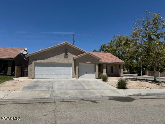 2759 Legends Way — photo