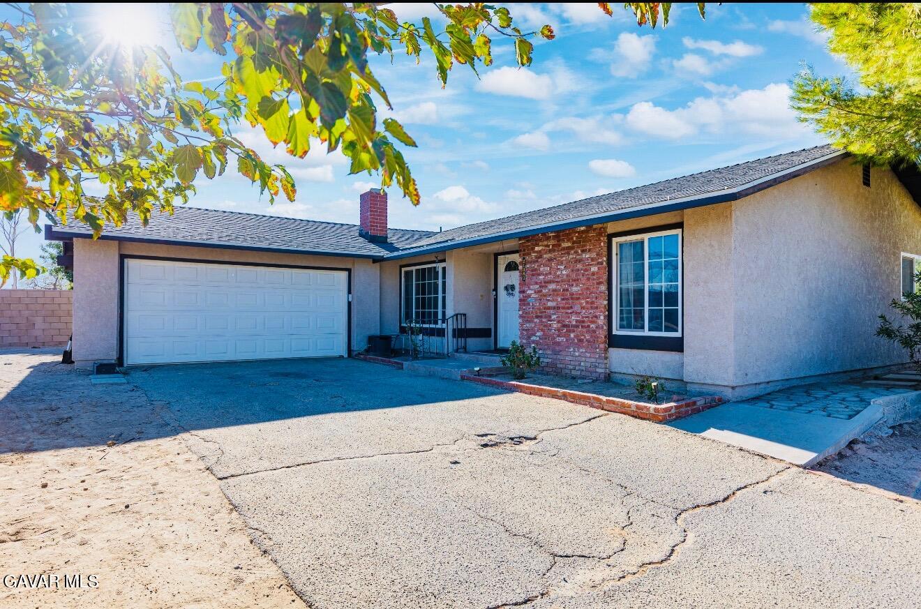 21381 Baldwin Lane — photo