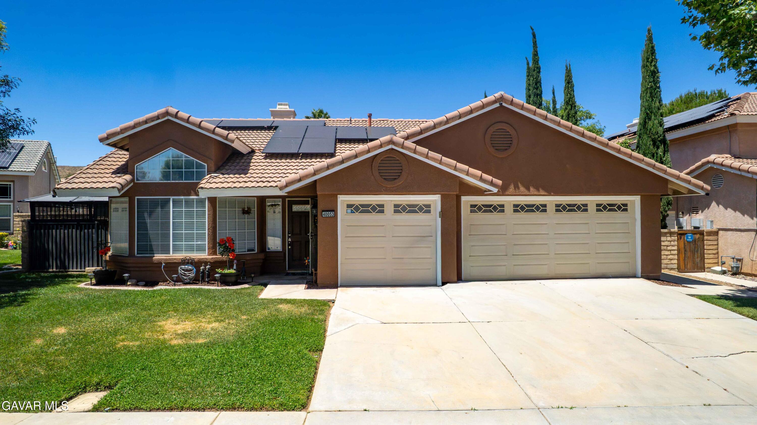 40053 Lloyds Court — photo
