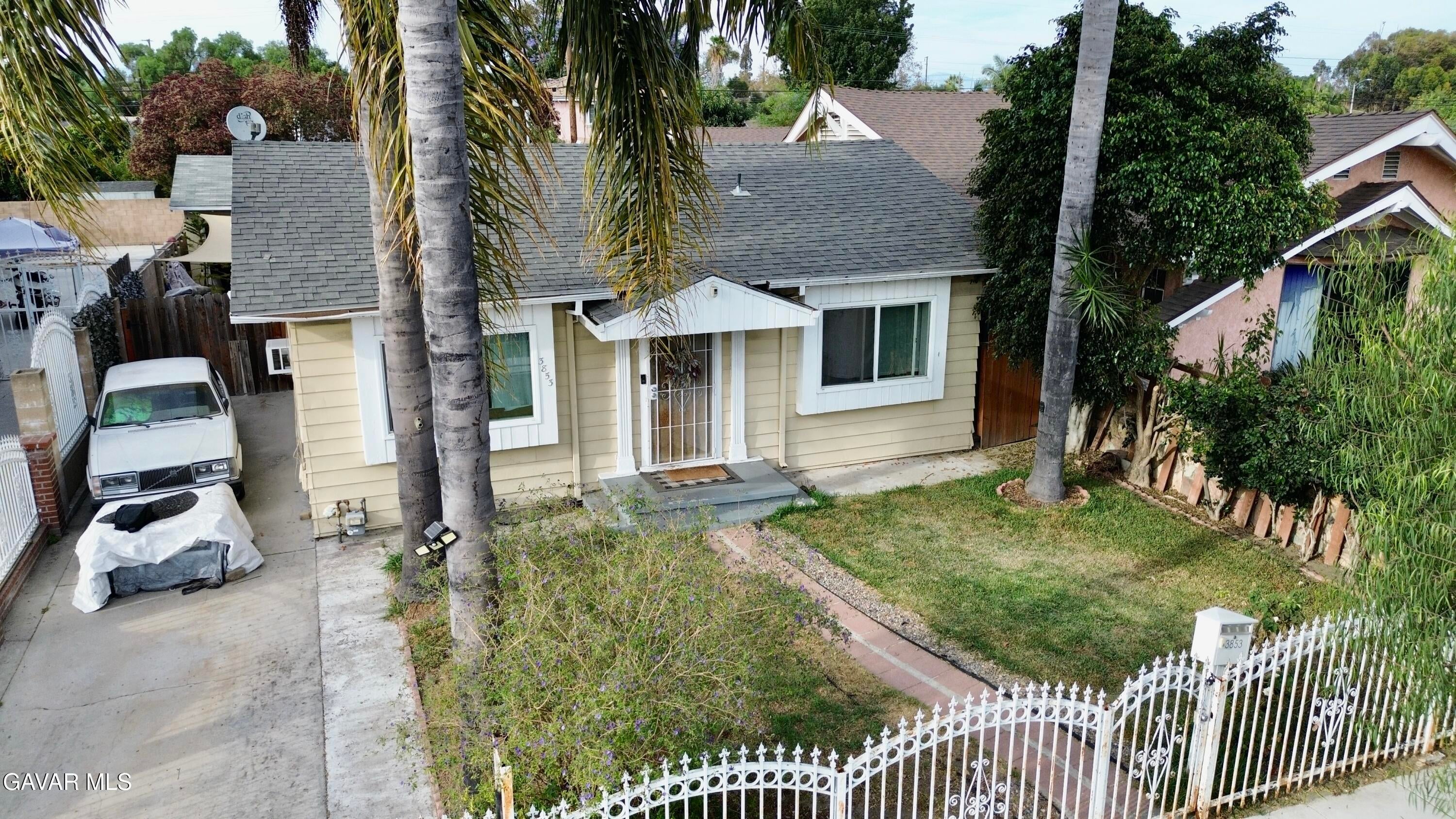 3853 Josephine Street — photo