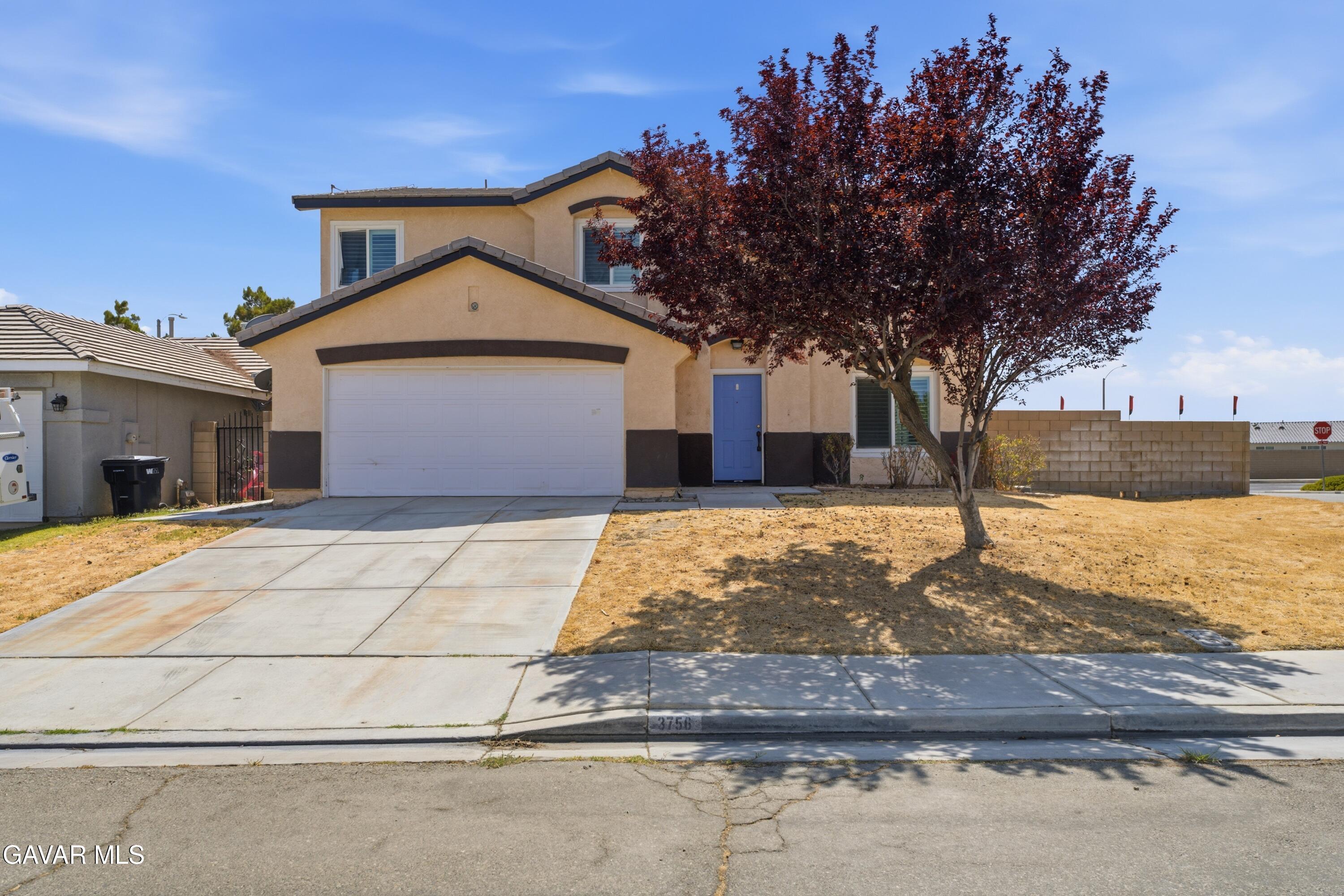 3756 Bottlebrush Street — photo