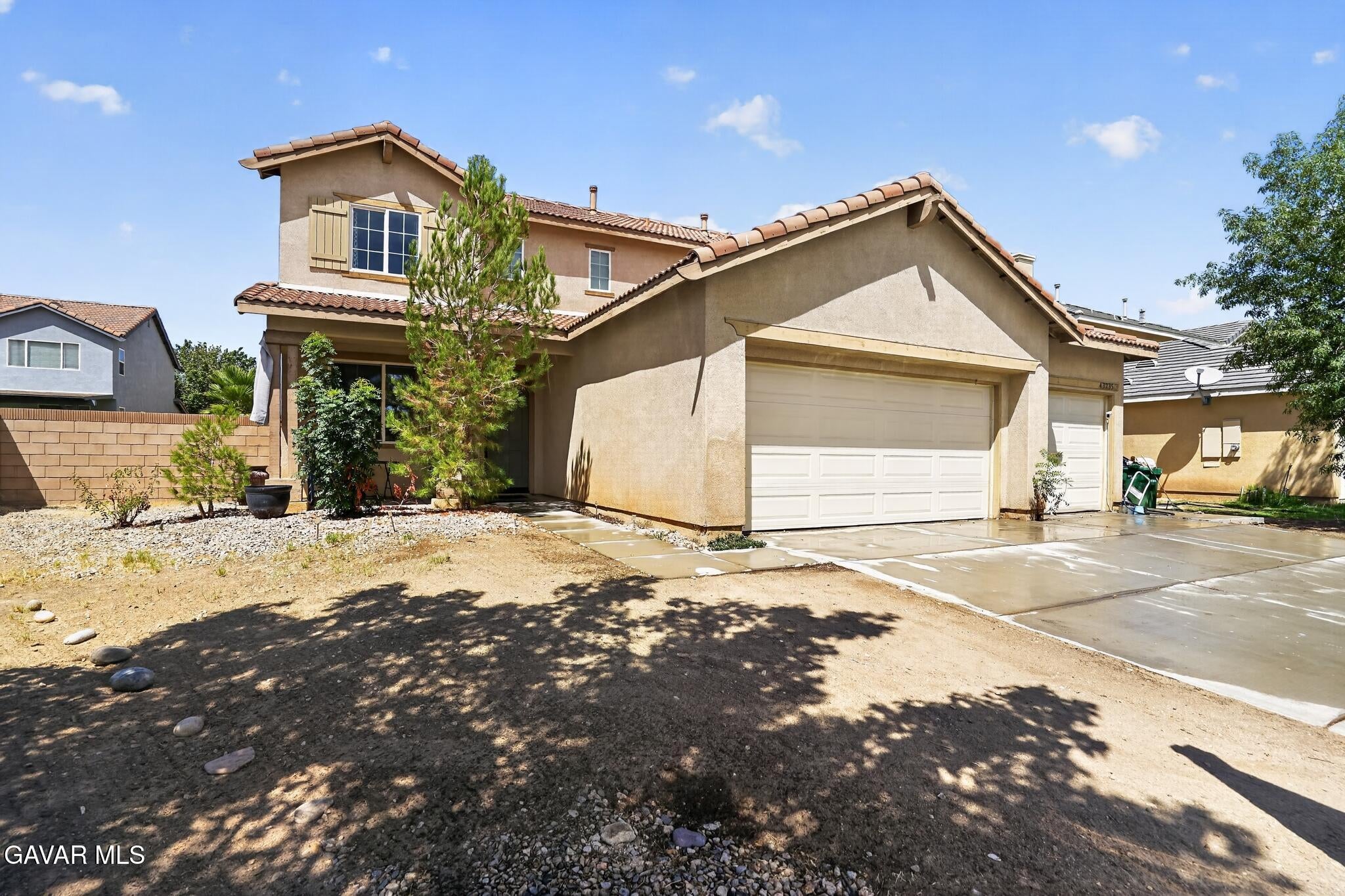 43235 Jennifer Lane — photo