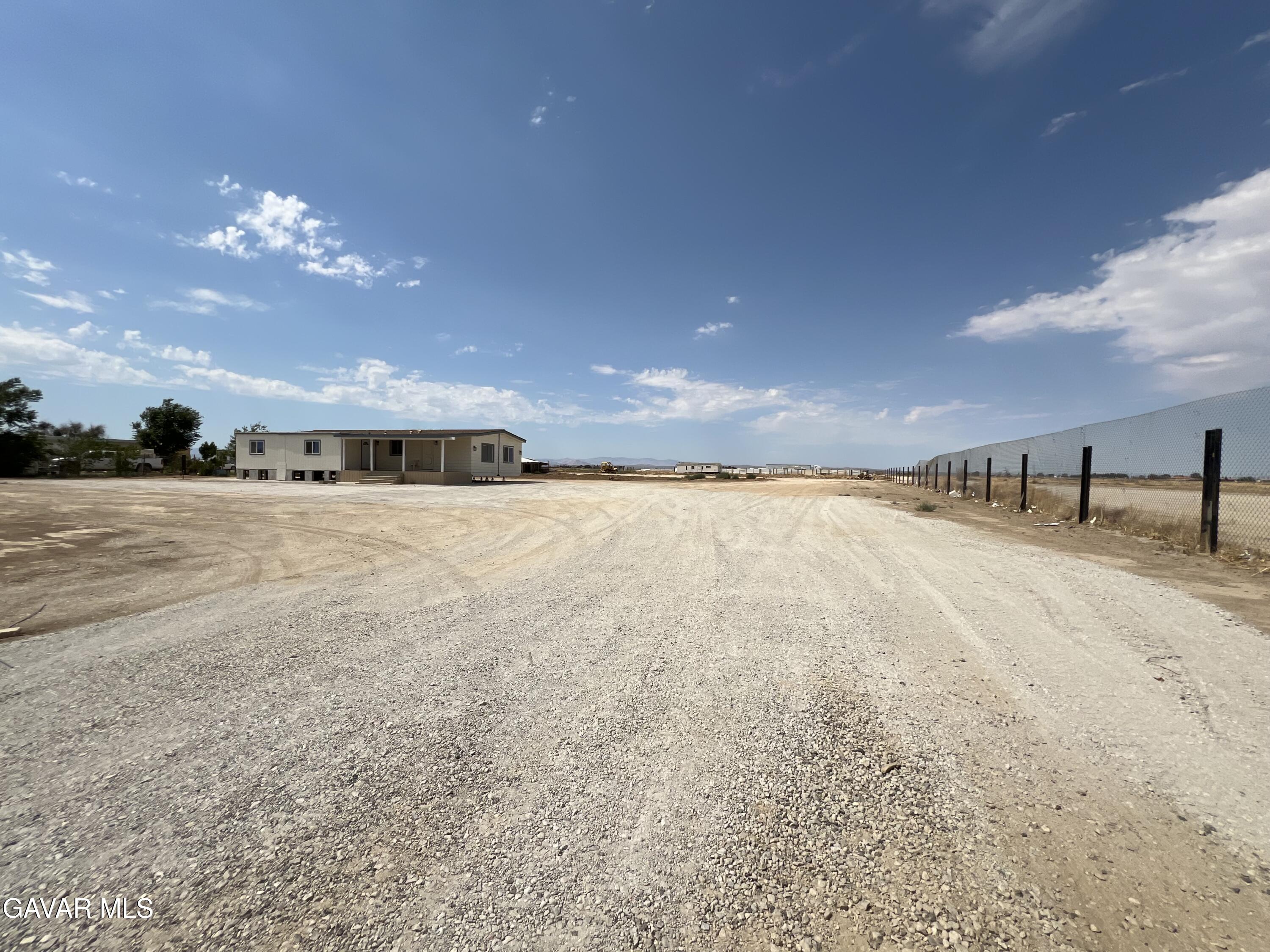 6555 E Ave H, Lancaster, CA 93535 — photo 3