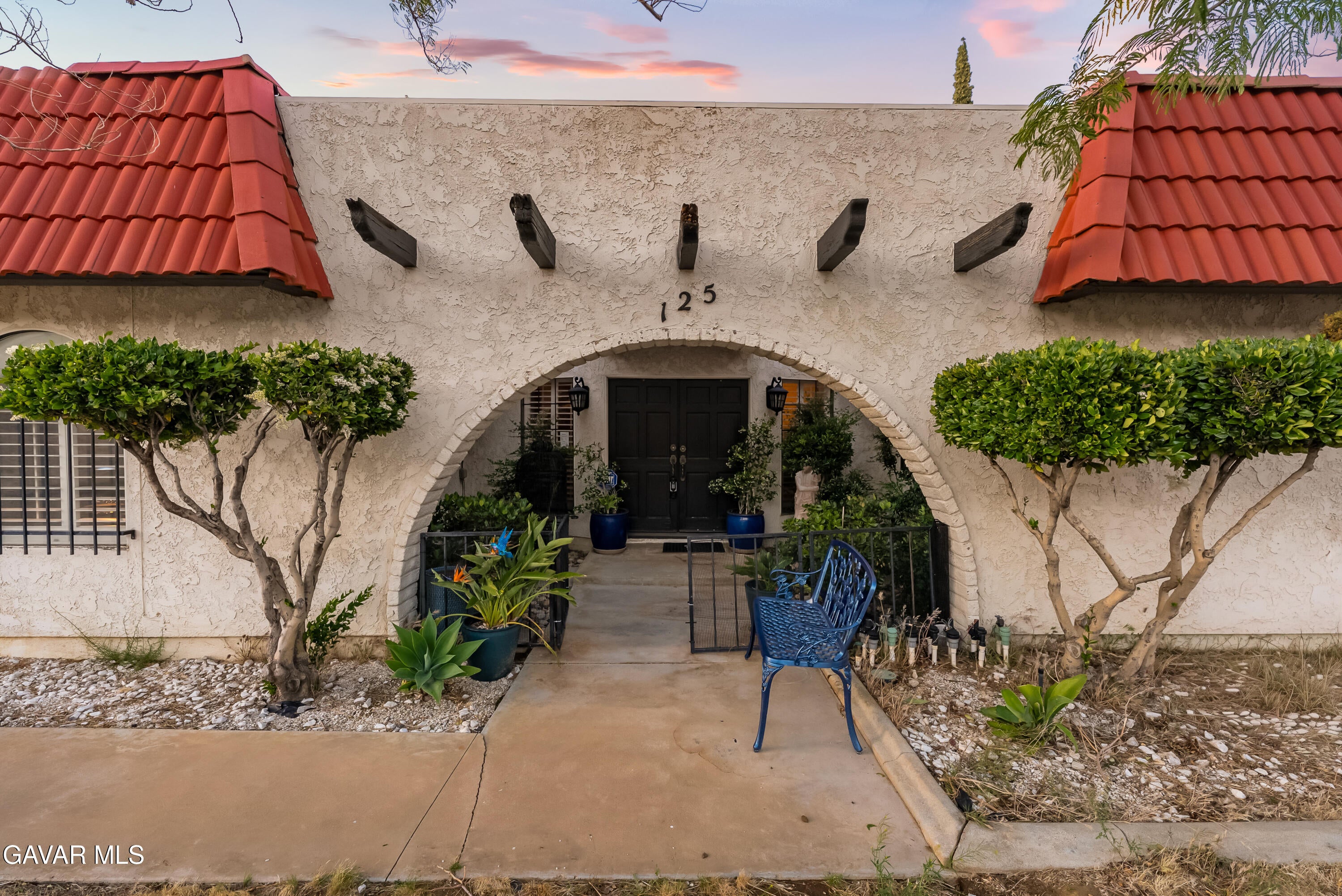 125 Lakeview Drive — photo
