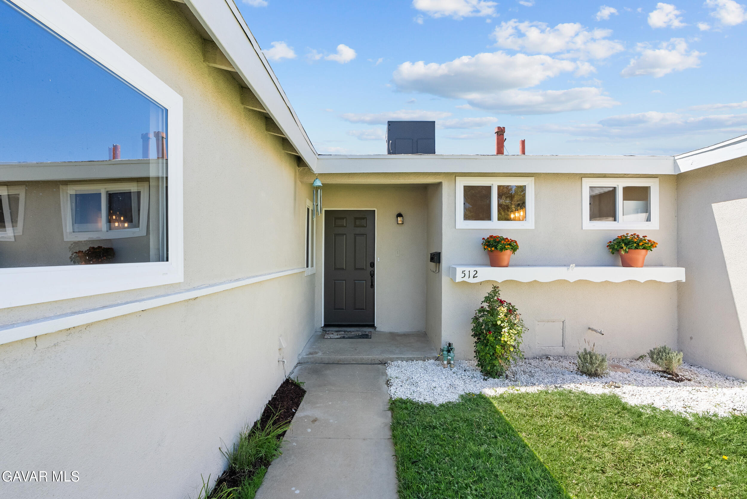 512 E Lingard Street, Lancaster, CA 93535 — photo 3