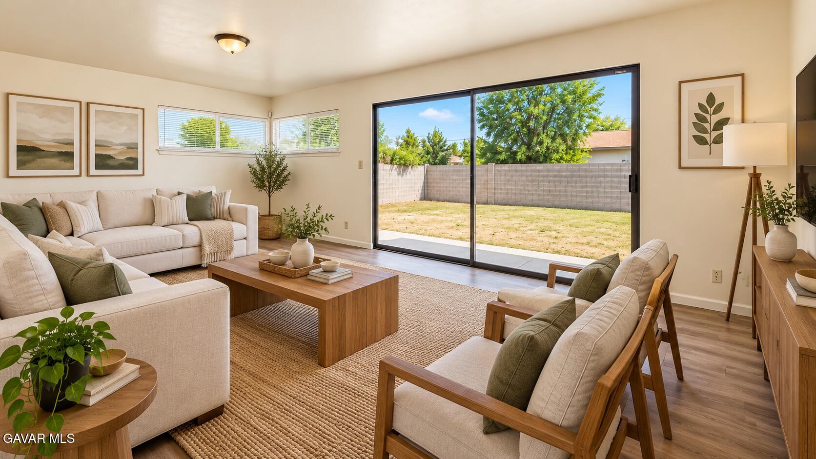 521 E Lingard Street, Lancaster, CA 93535 — photo 3