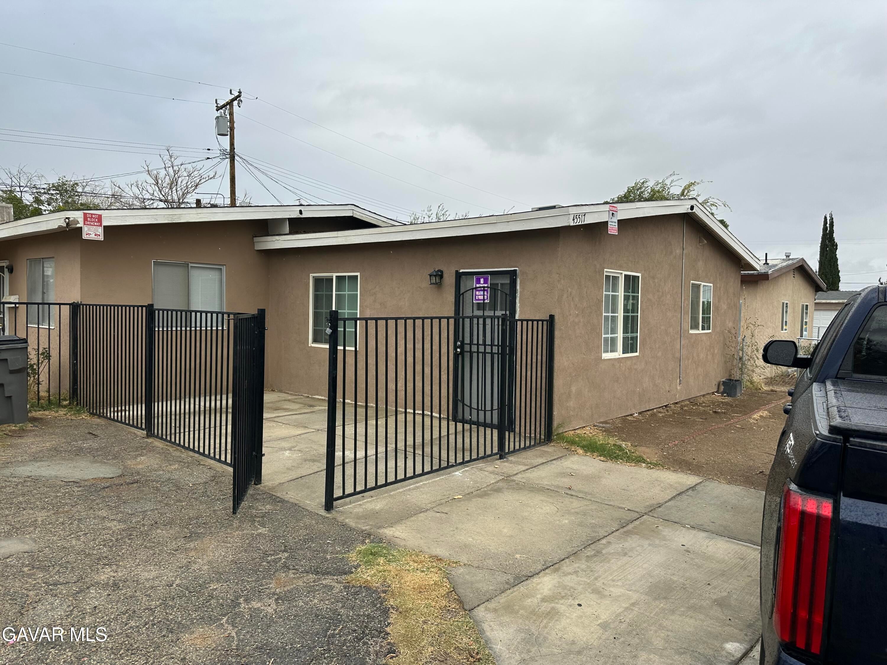 45517 Corkwood Avenue — photo