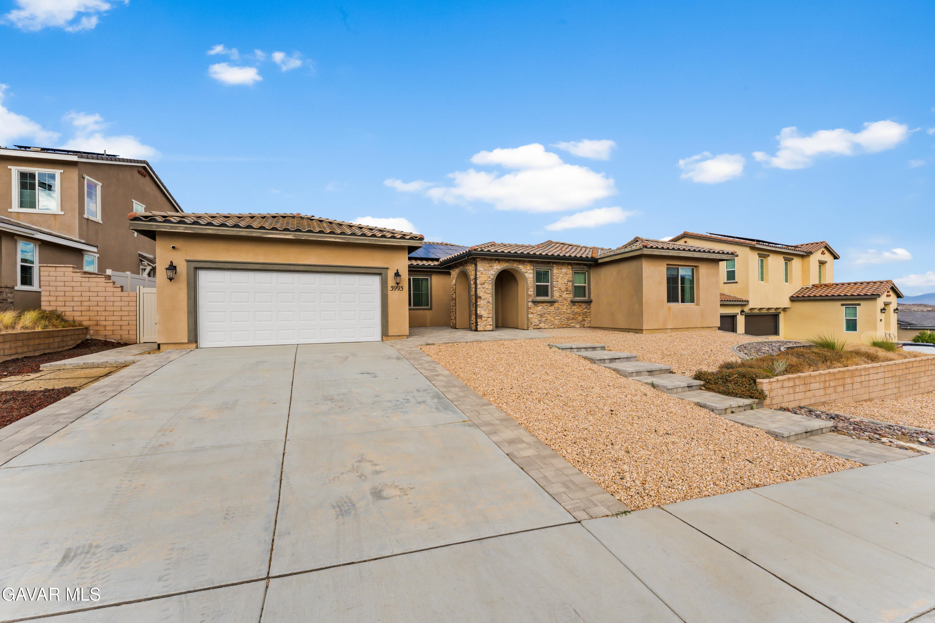 3993 Saddle Drive — photo