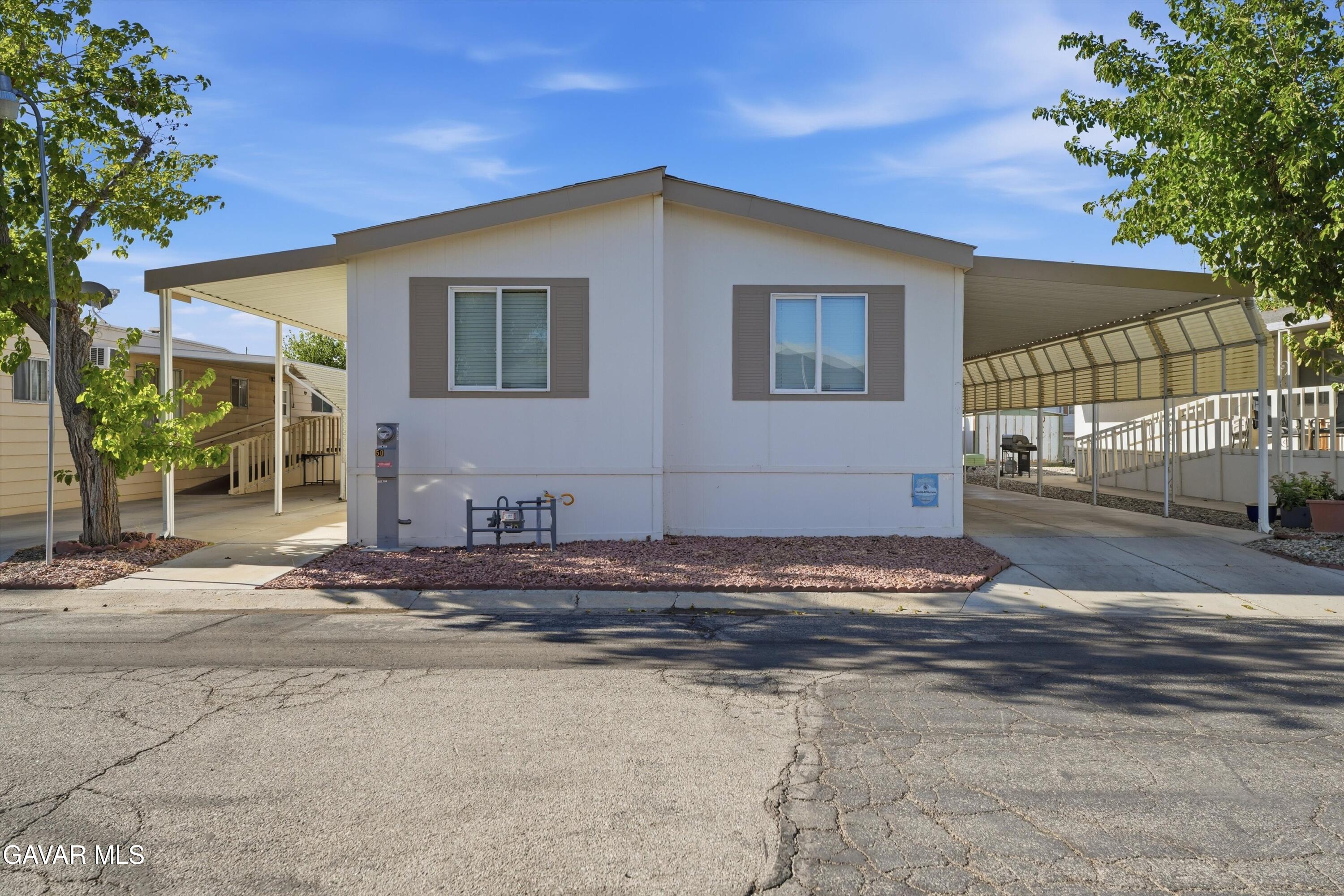 2550 E Avenue I Spc 50 — photo