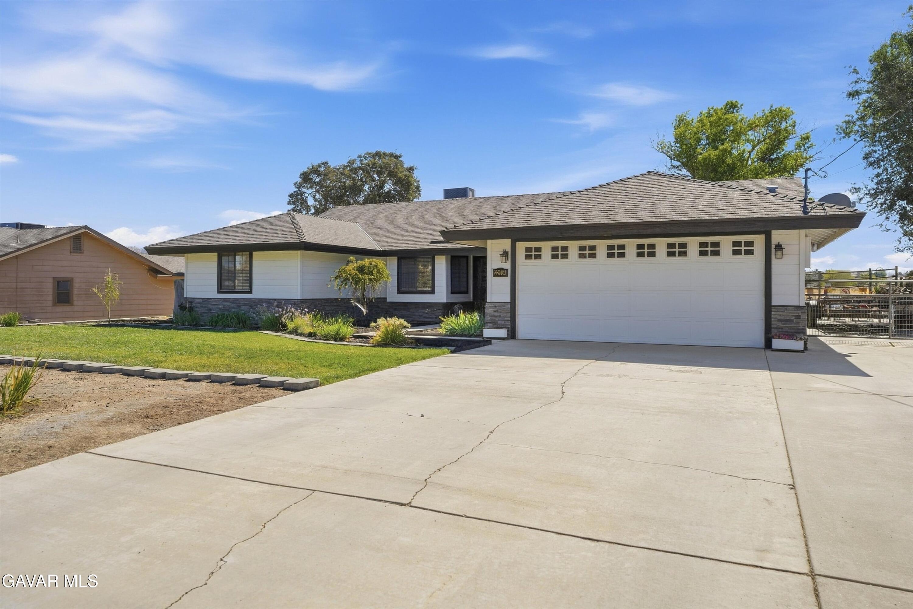 22904 Clover Spring Place, Tehachapi, CA 93561 — photo 3