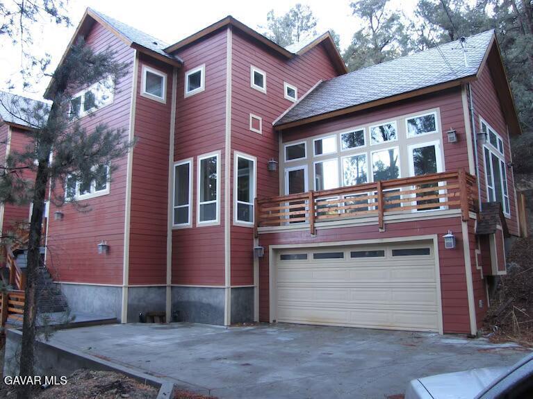 2100 Symonds Drive — photo